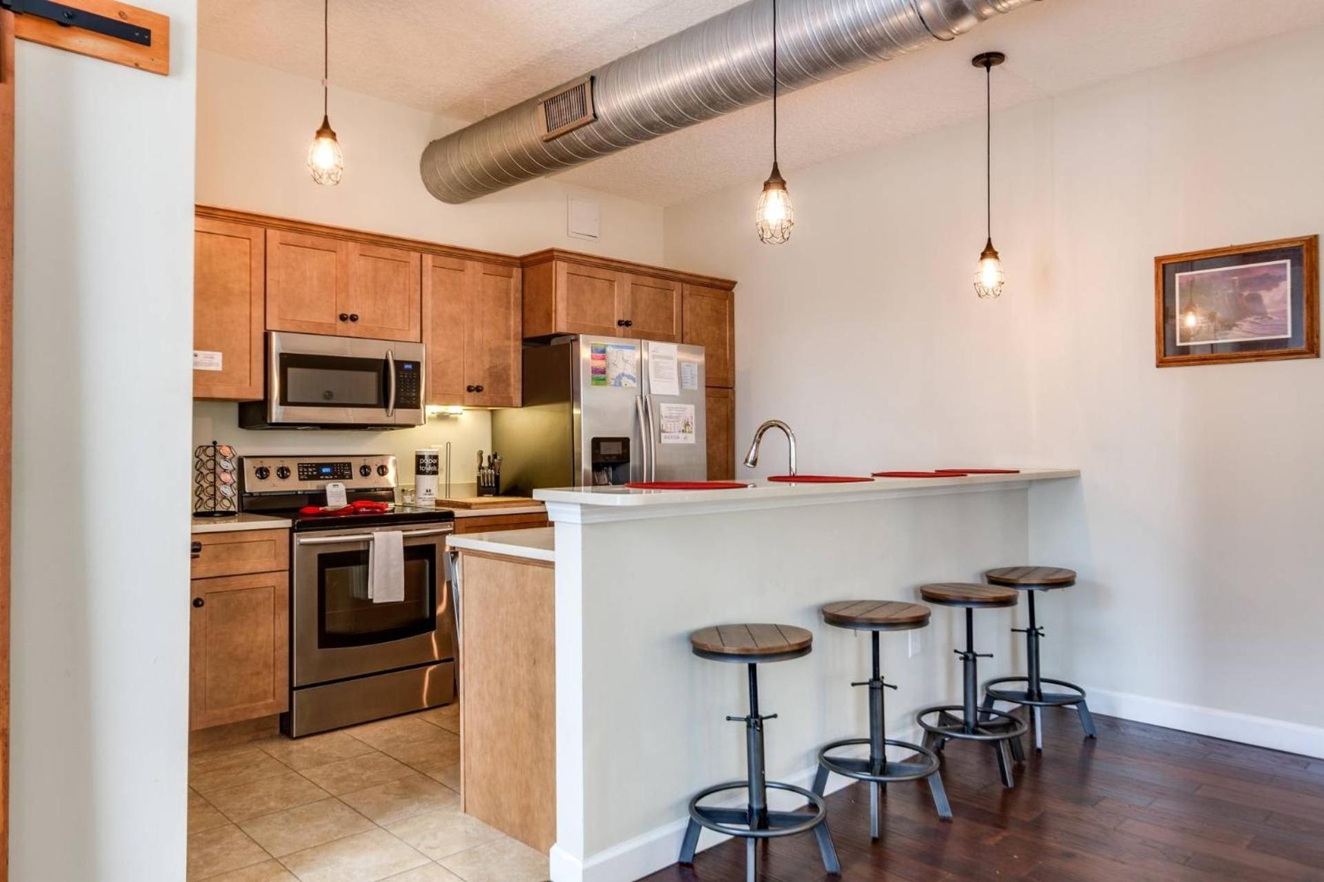 JBH 115 W 2nd Apt #3 view 2