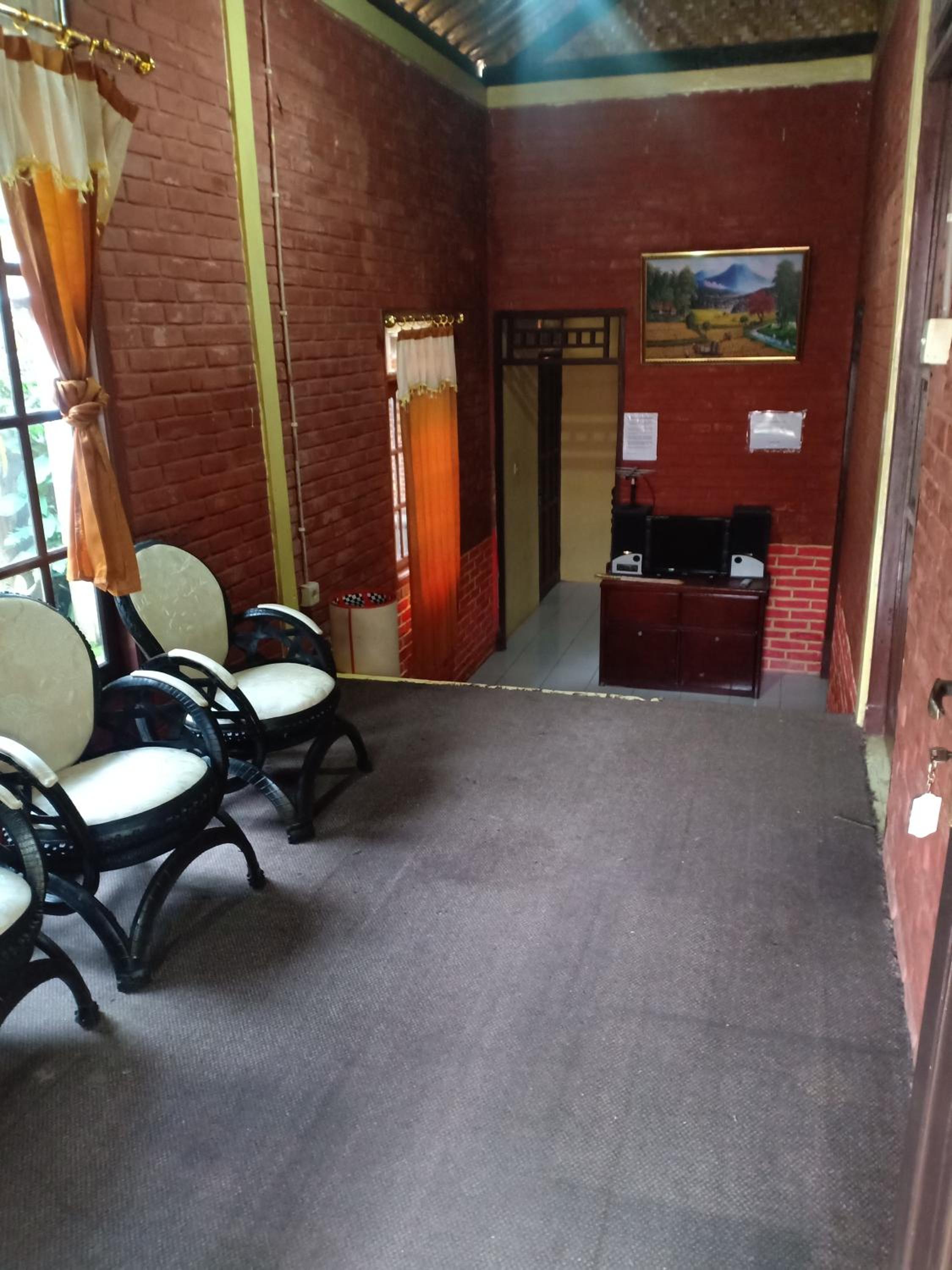 Photo 18
