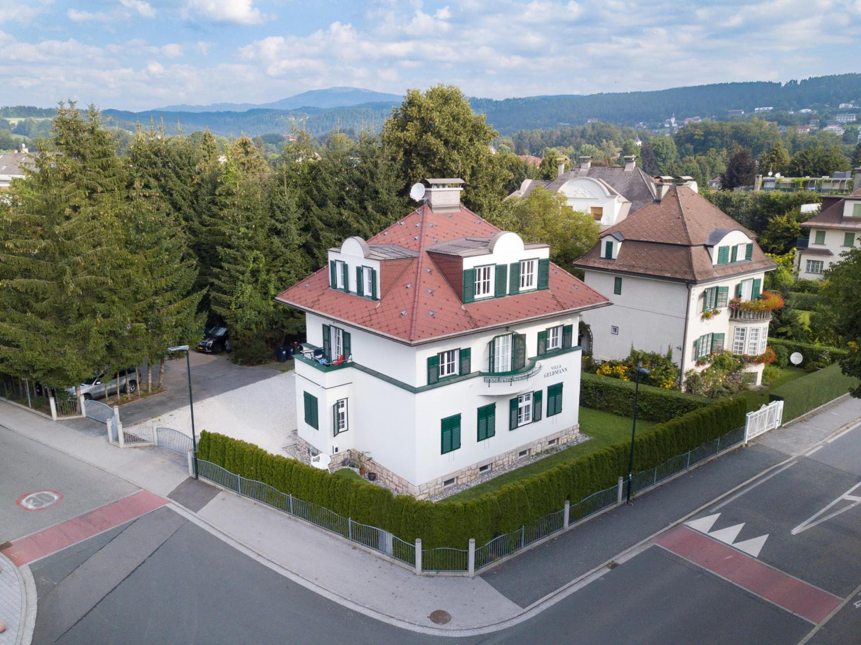 Villa Gelbmann - Ferienwohnungen Velden