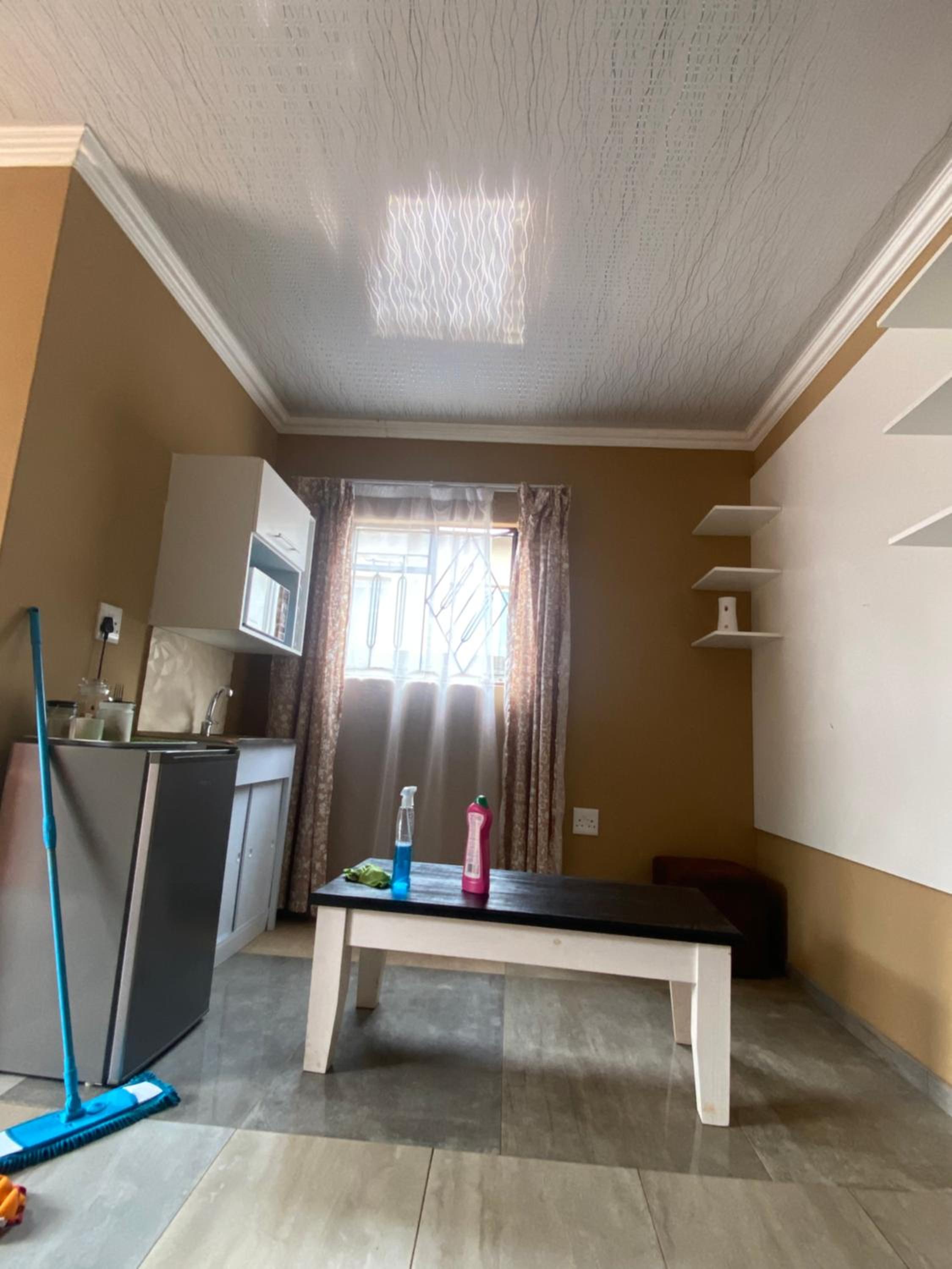 Ext4 Guest house