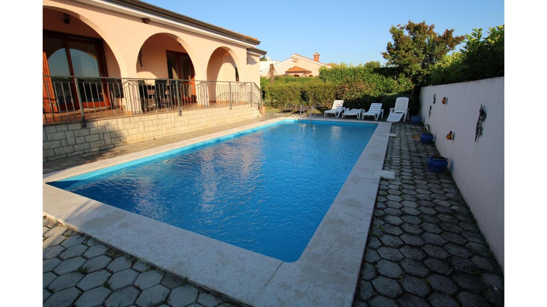 Villa Neela