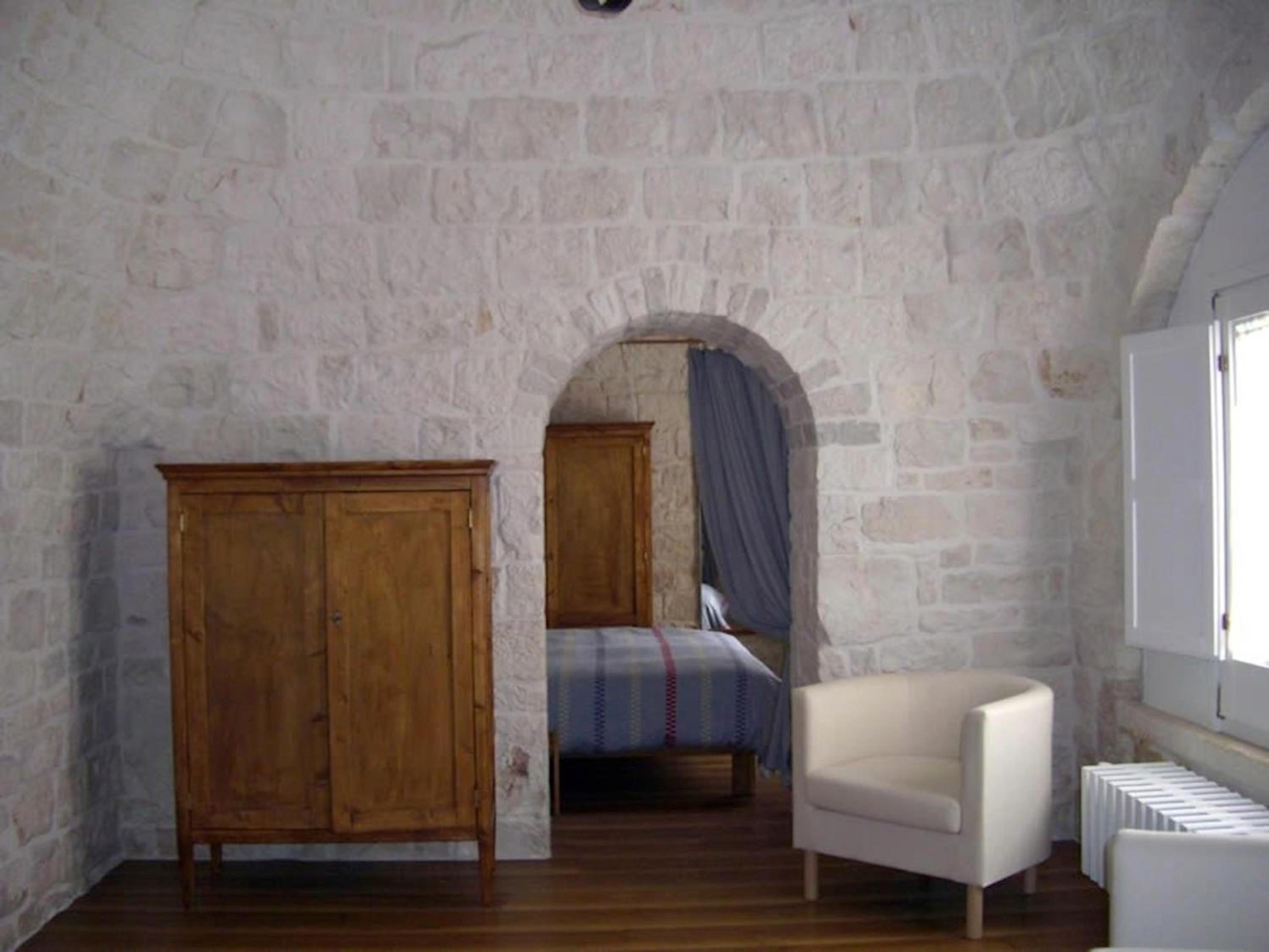 Photo 43