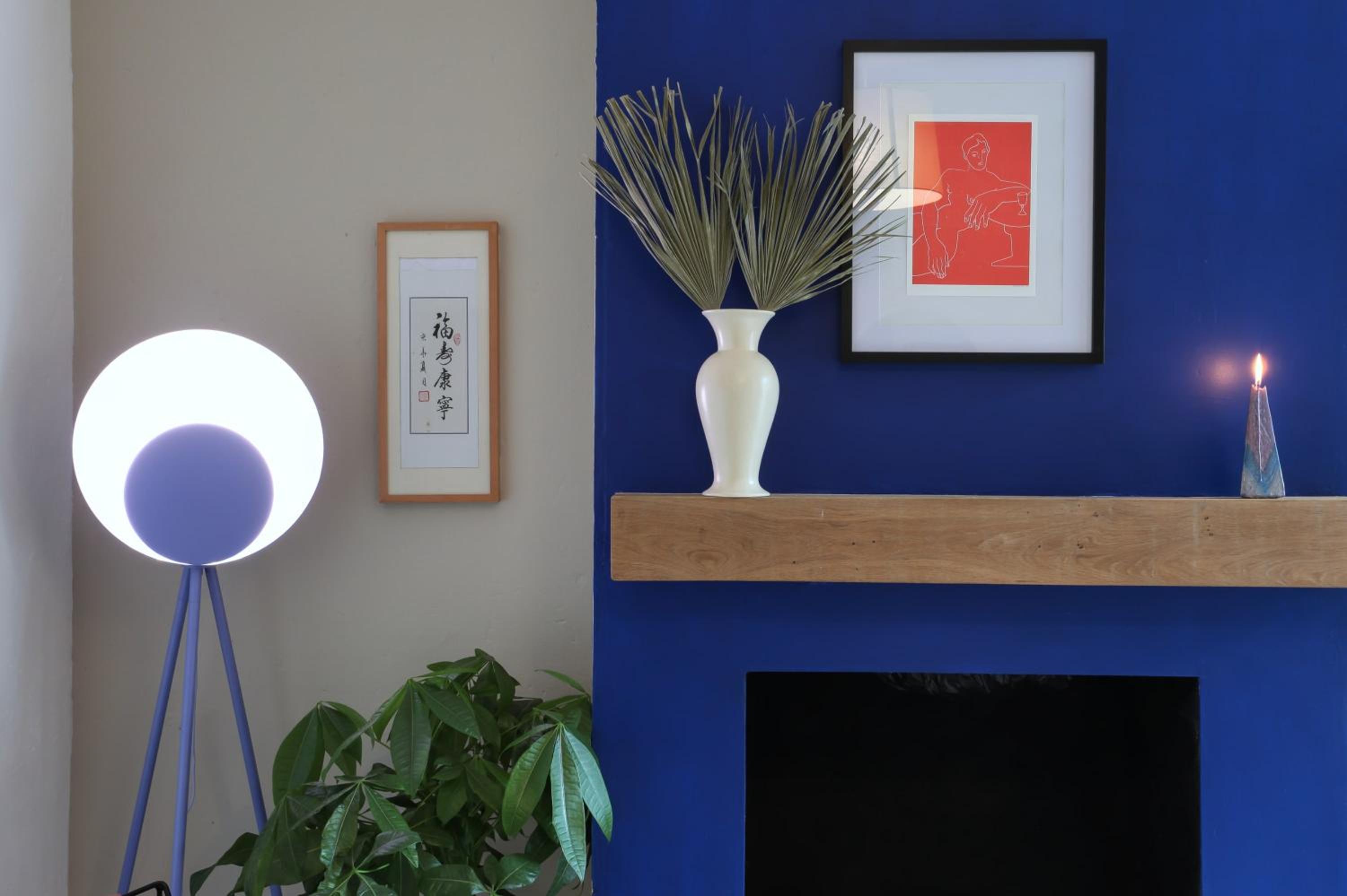 Ideal for contractors discounted longer stays Designer city centre home with free parking view 2