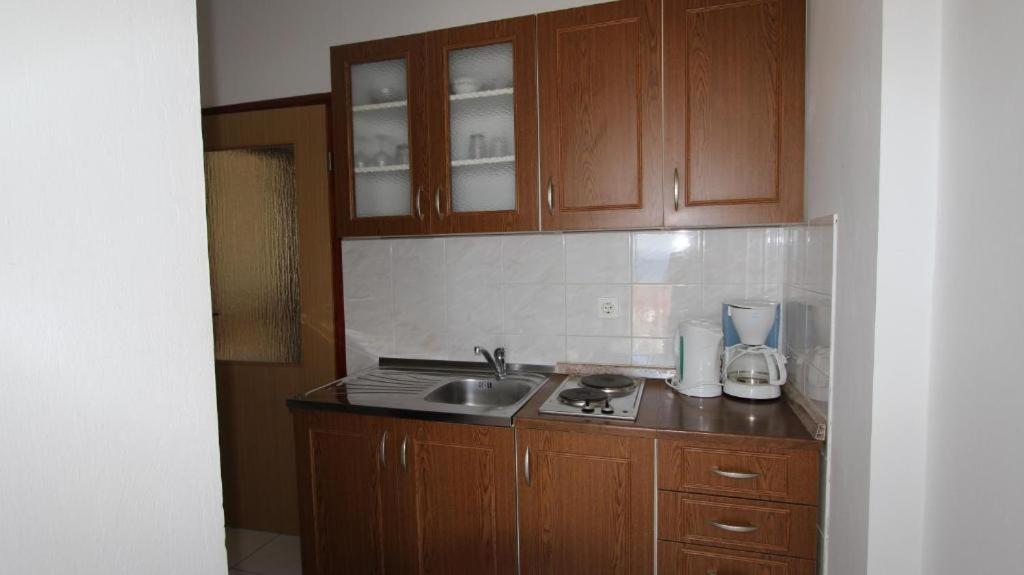 Apartments Ravlic