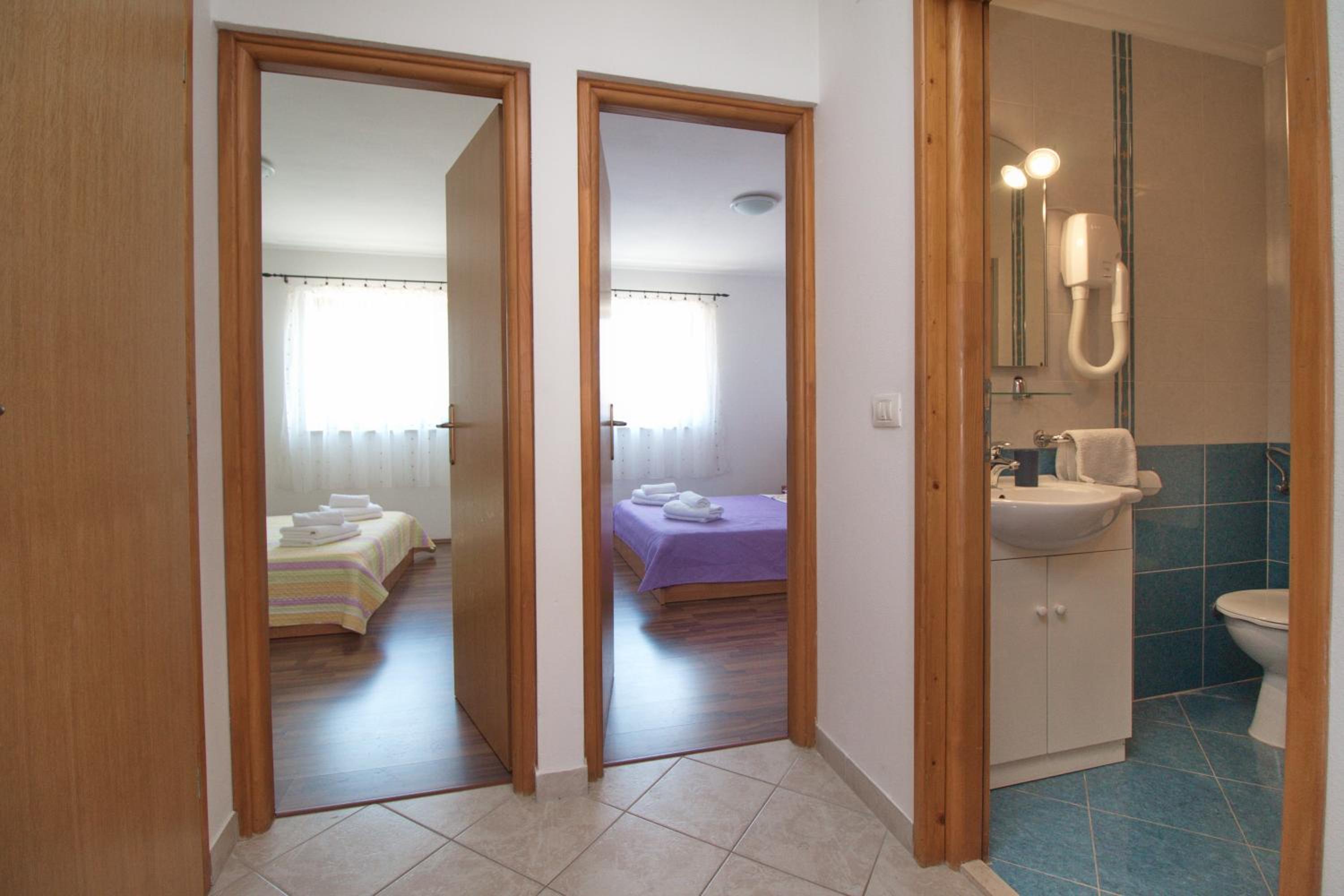 Apartments Lidija