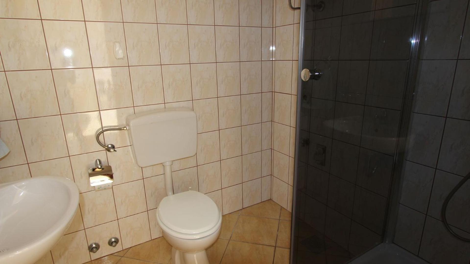 Photo 49
