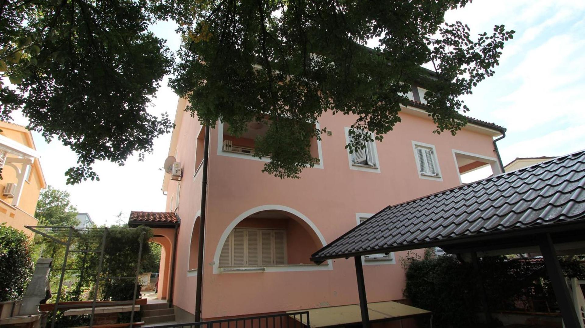 Apartment Rolih view 4