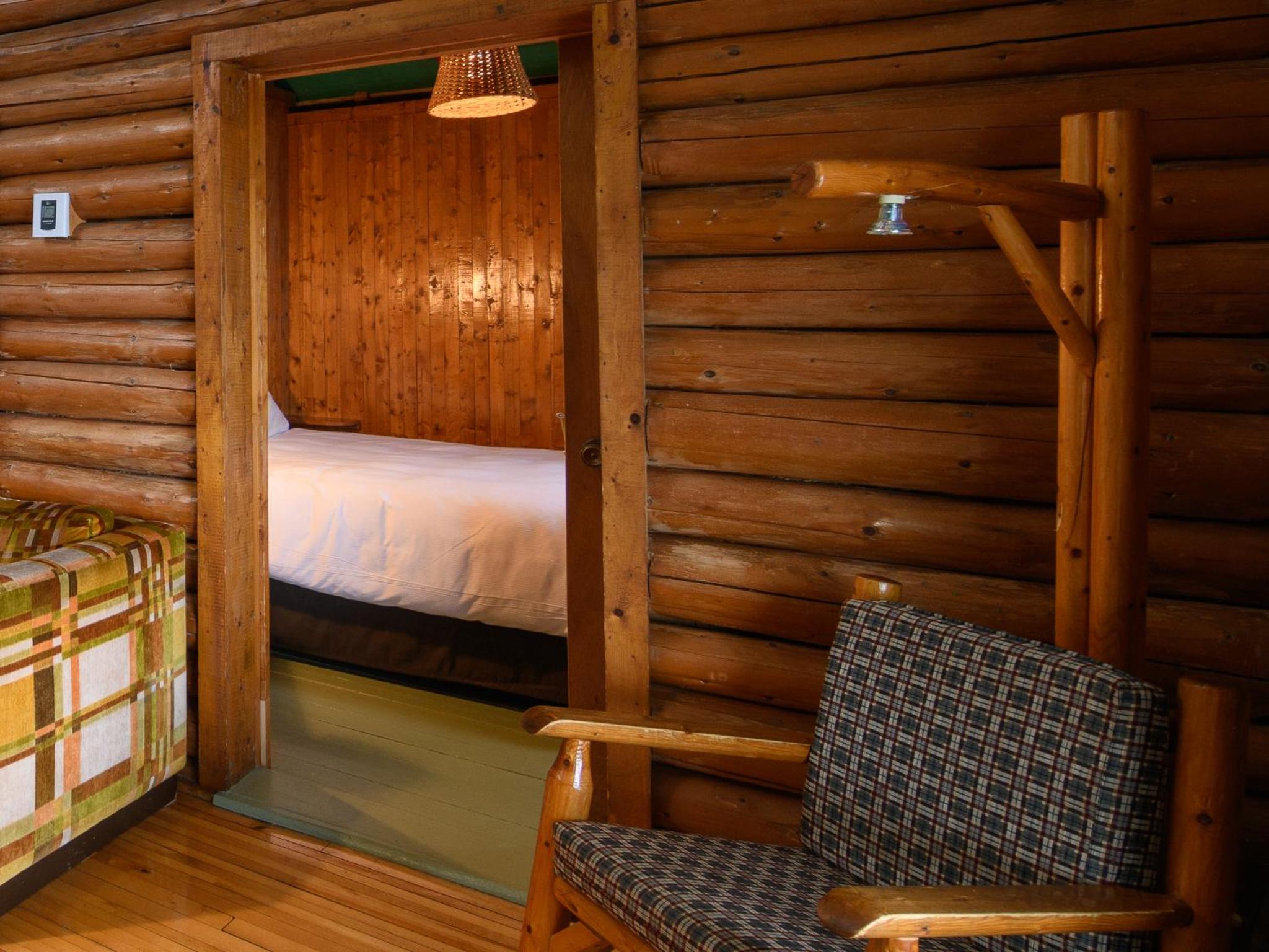 Au Pic de l'Aurore Motel-Chalets