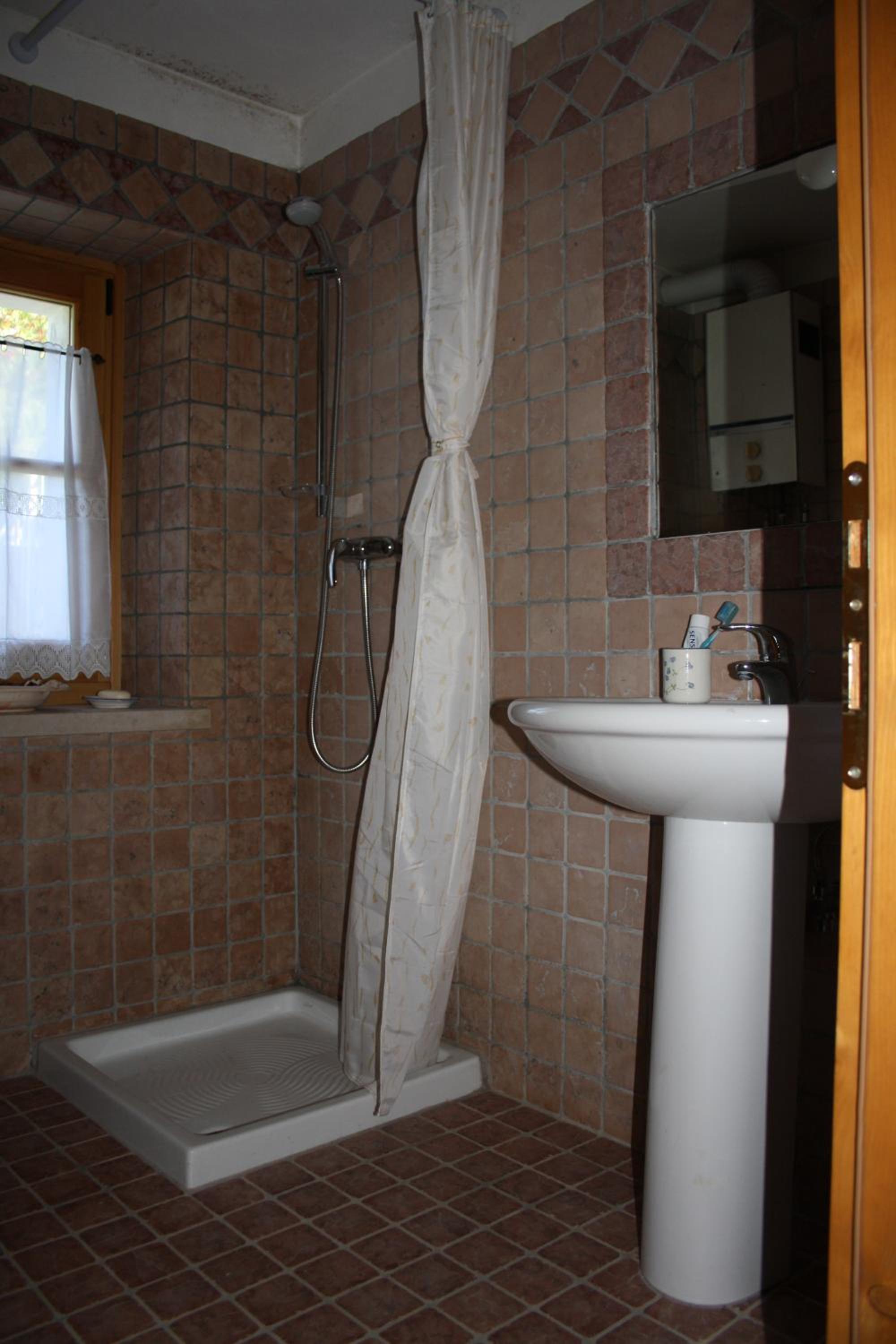 Photo 29