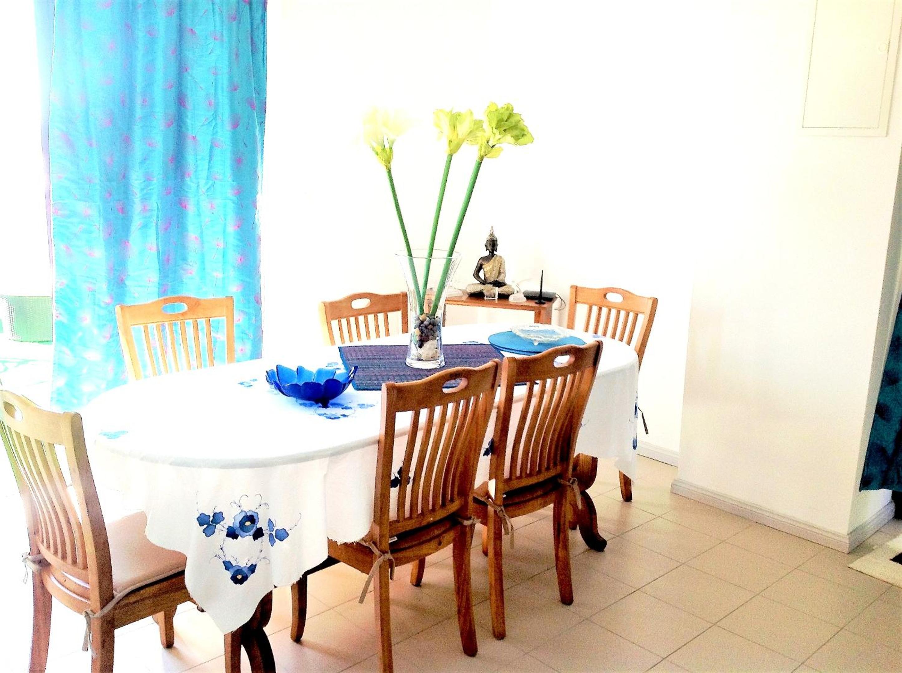 3 bedrooms appartement with shared pool at Flic en Flac