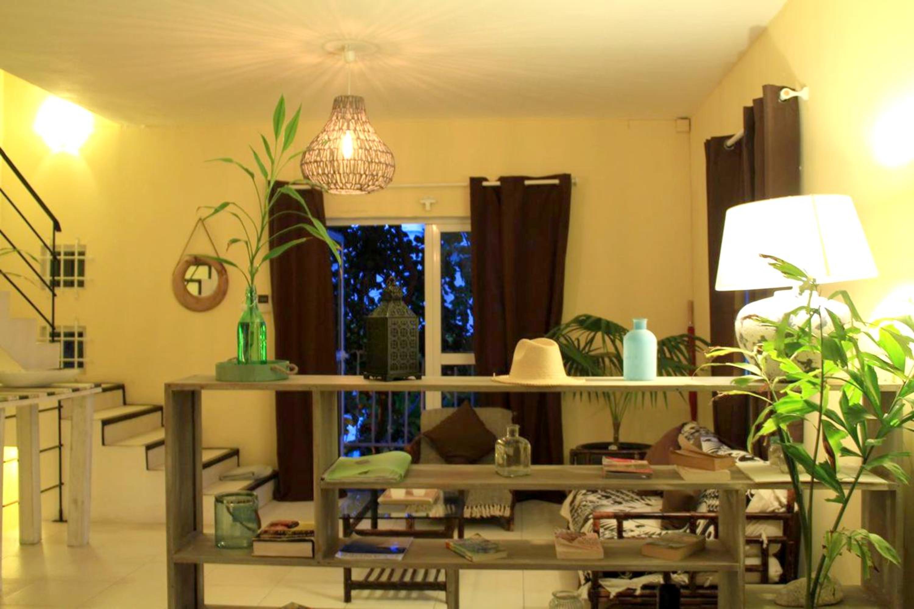 2 bedrooms villa at Grand Gaube 800 m away from the beach with private pool enclosed garden and wifi