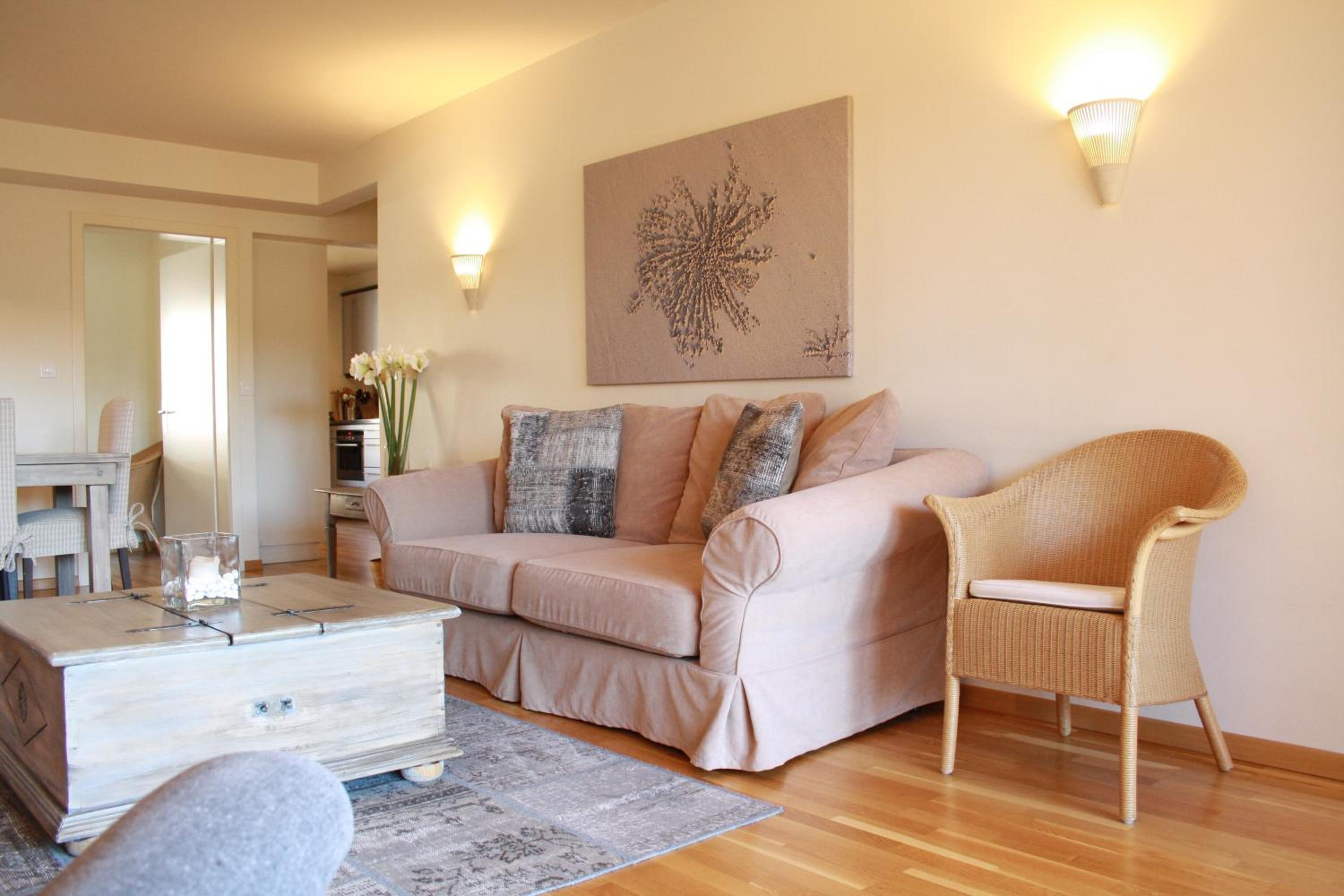 Modern & Central, Ambassadeurs