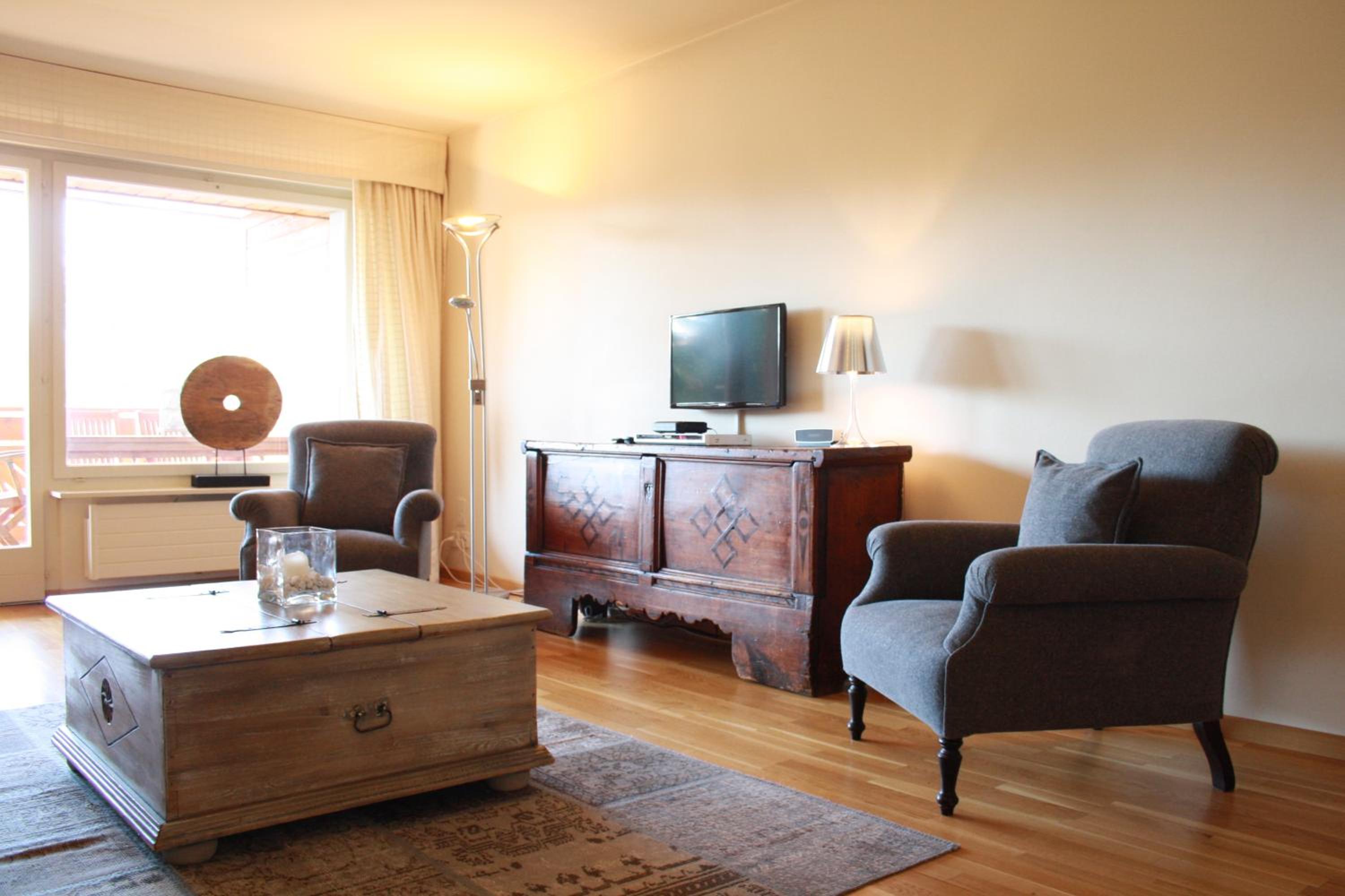 Modern & Central, Ambassadeurs