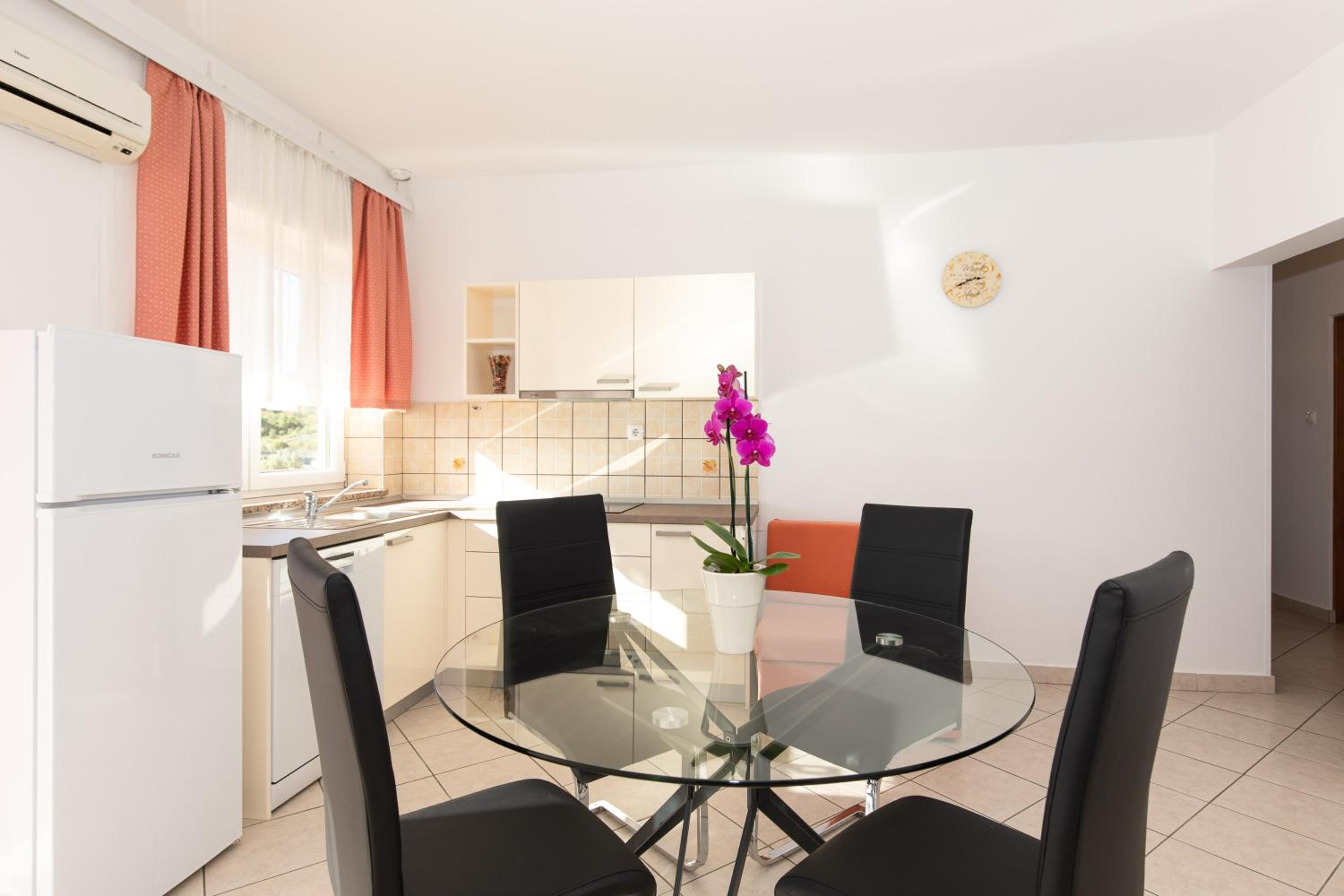 Apartments with pool Ivana Krk view 5