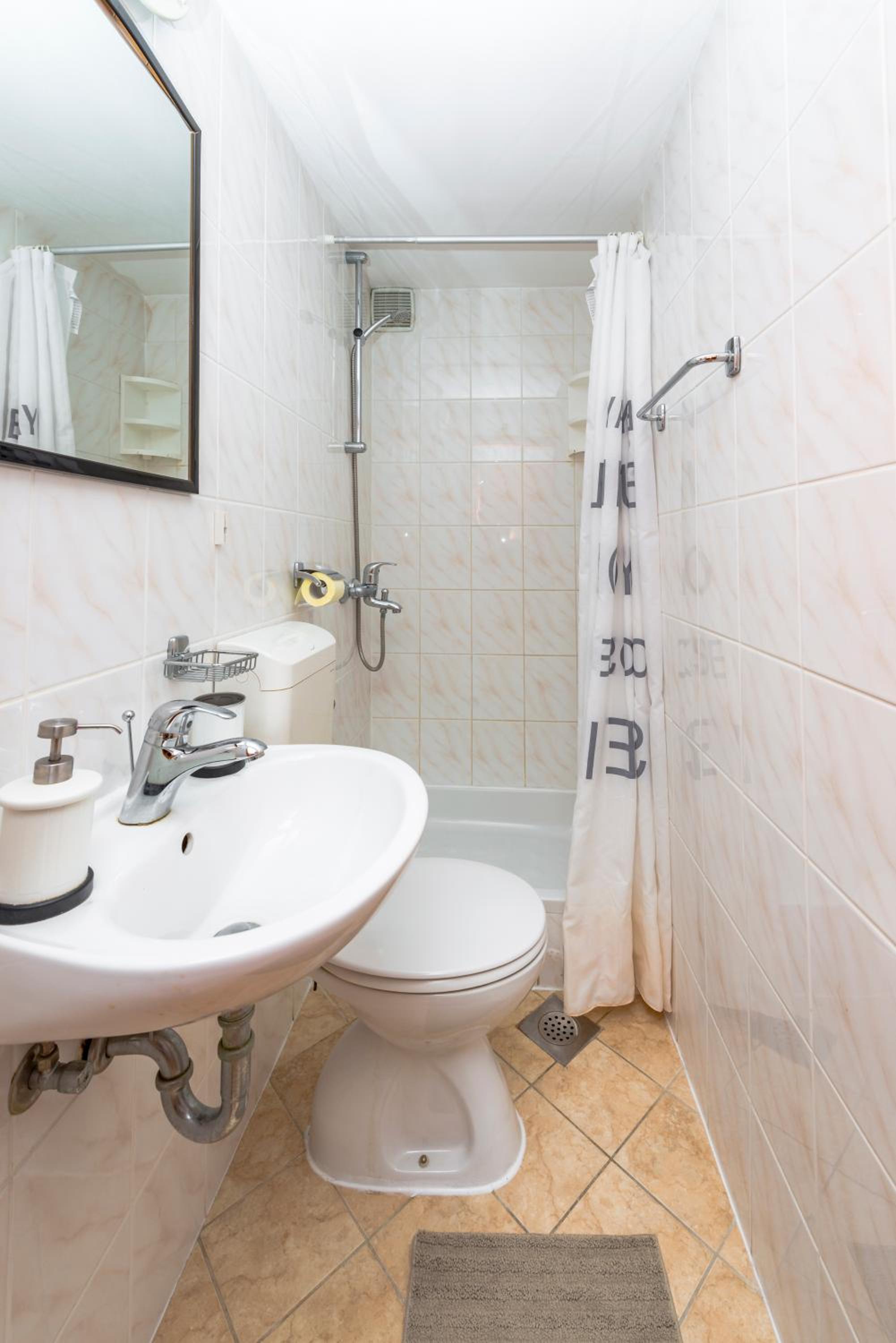 Kaboga street Rooms