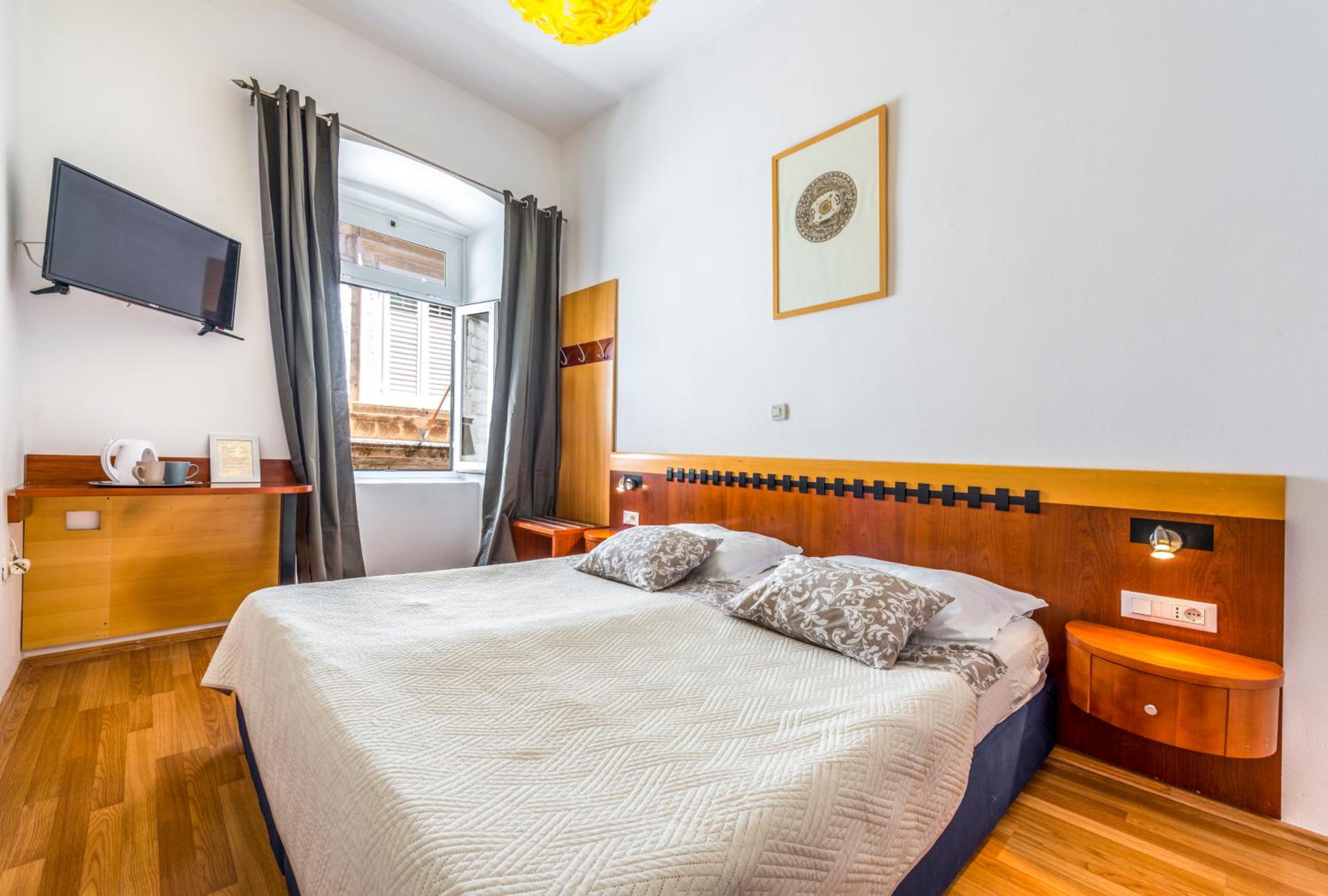 Kaboga street Rooms