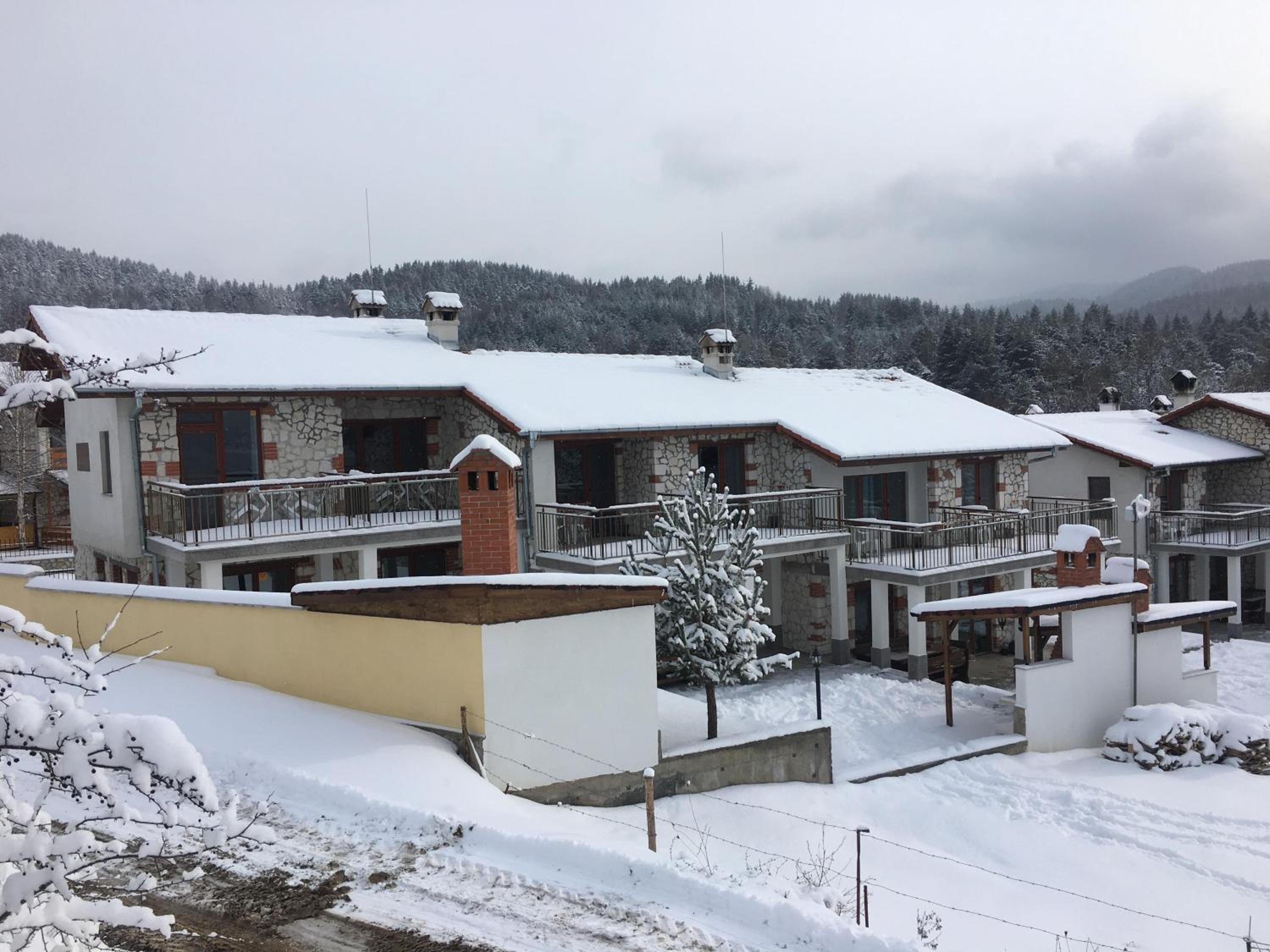 Ilievi Guest Houses