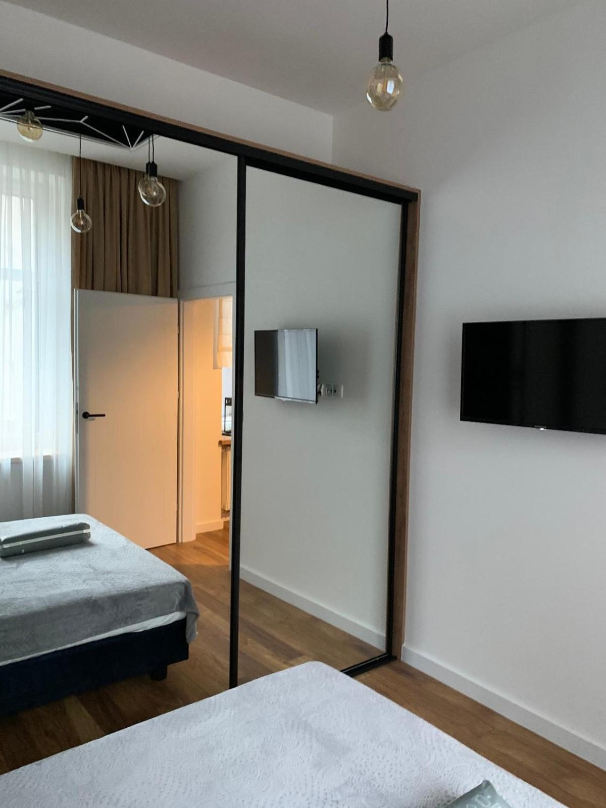 Golden rooms view 3