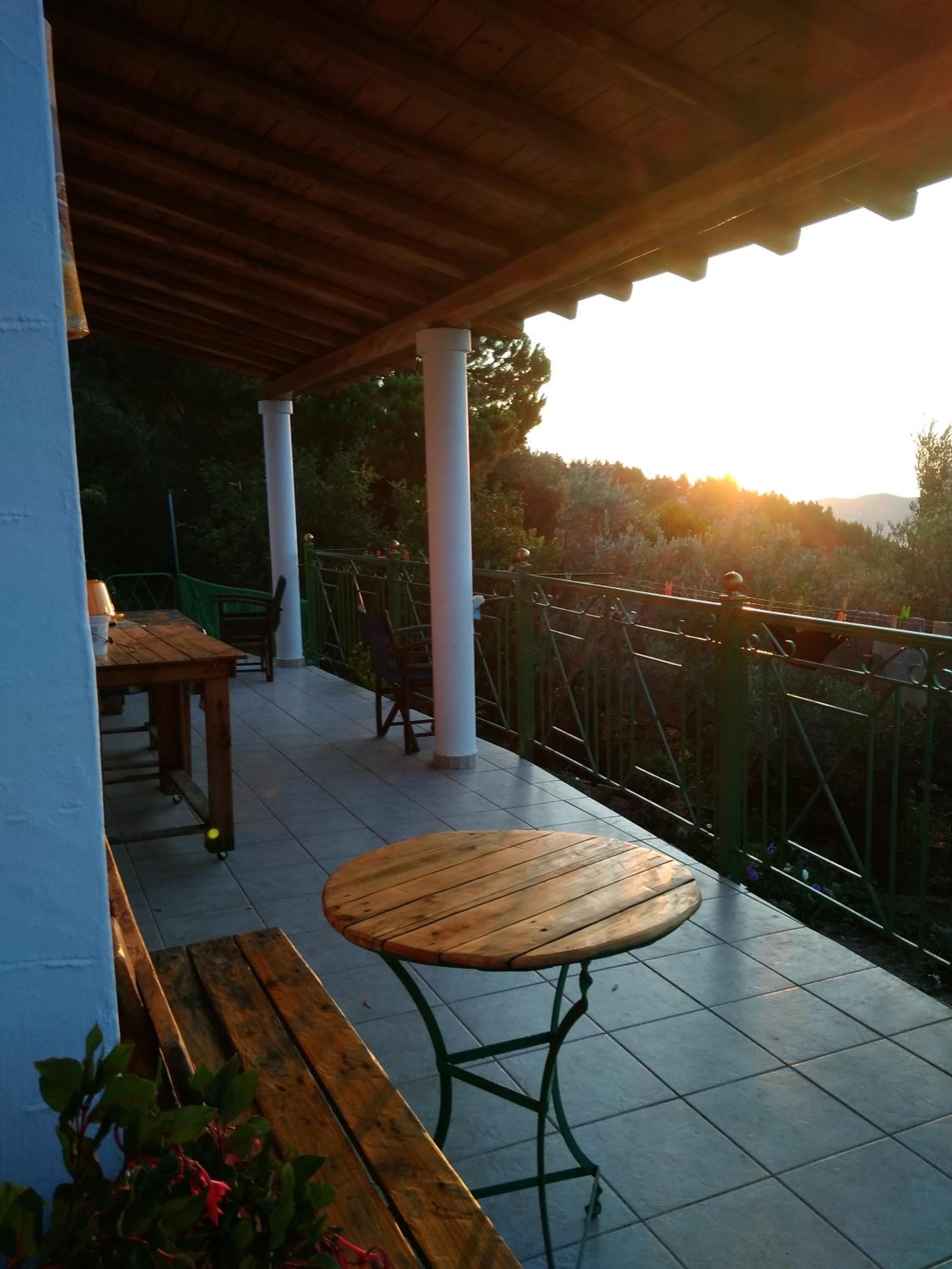 villa axiothea