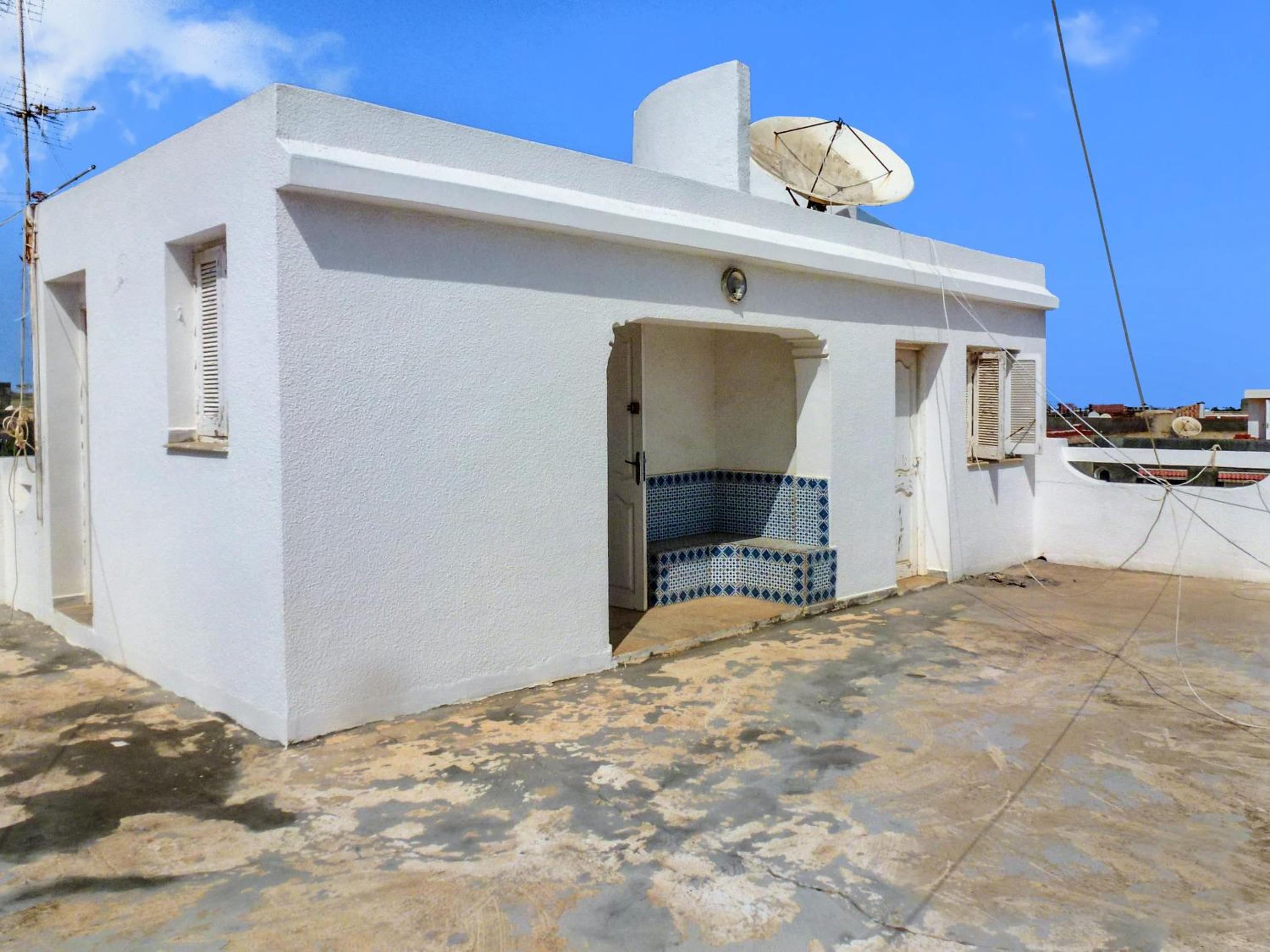 4 bedrooms villa with sea view enclosed garden and wifi at Kelibia 4 km away from the beach