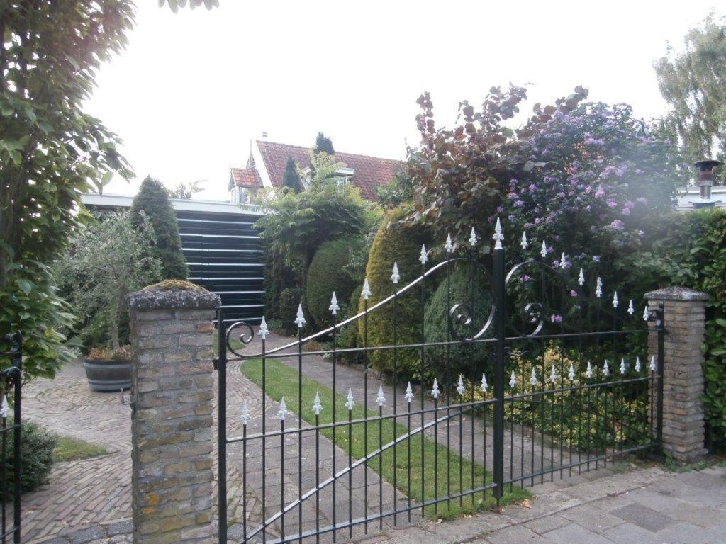 Photo 16