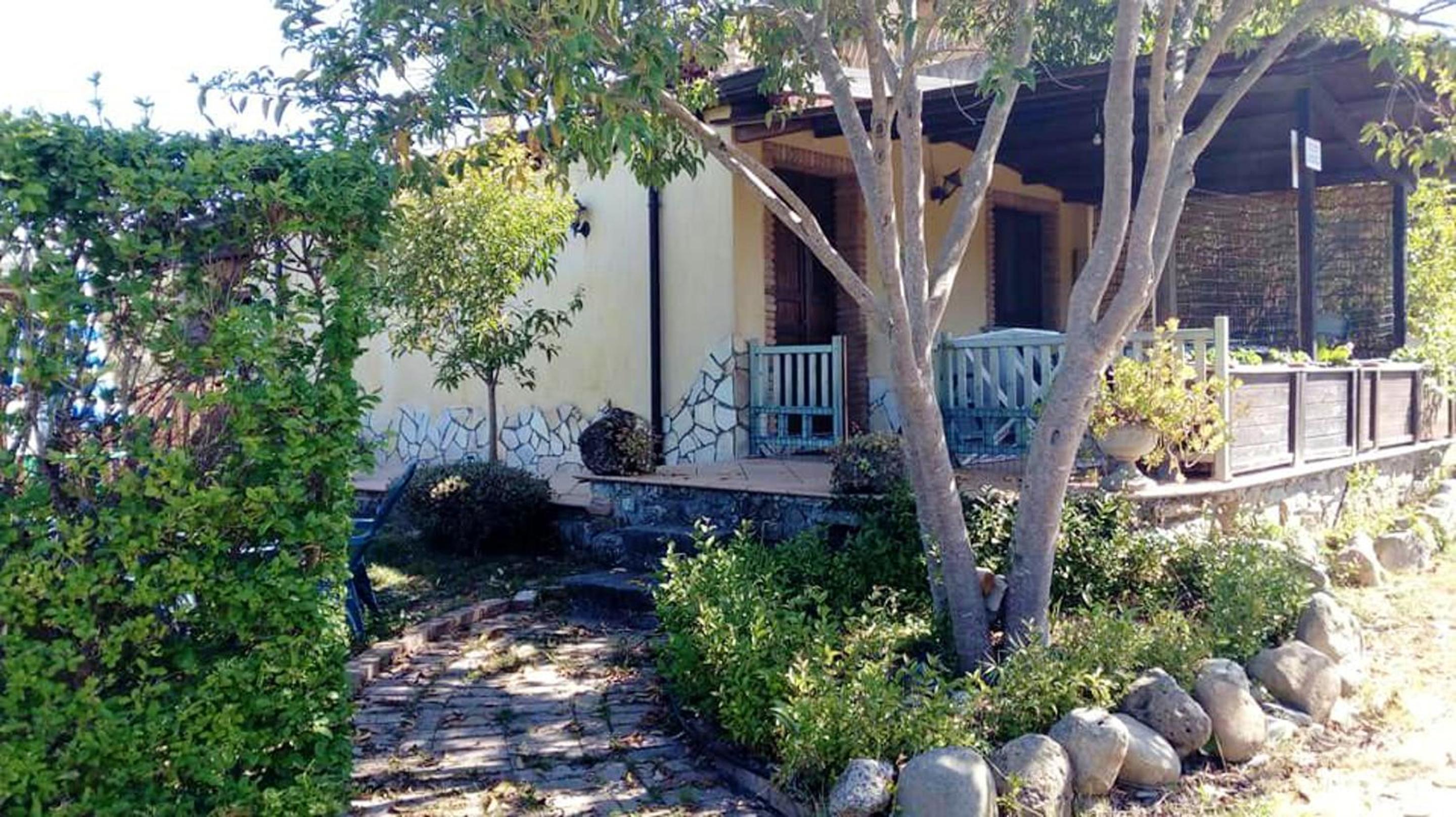 Comfortable house in Ascea + garden