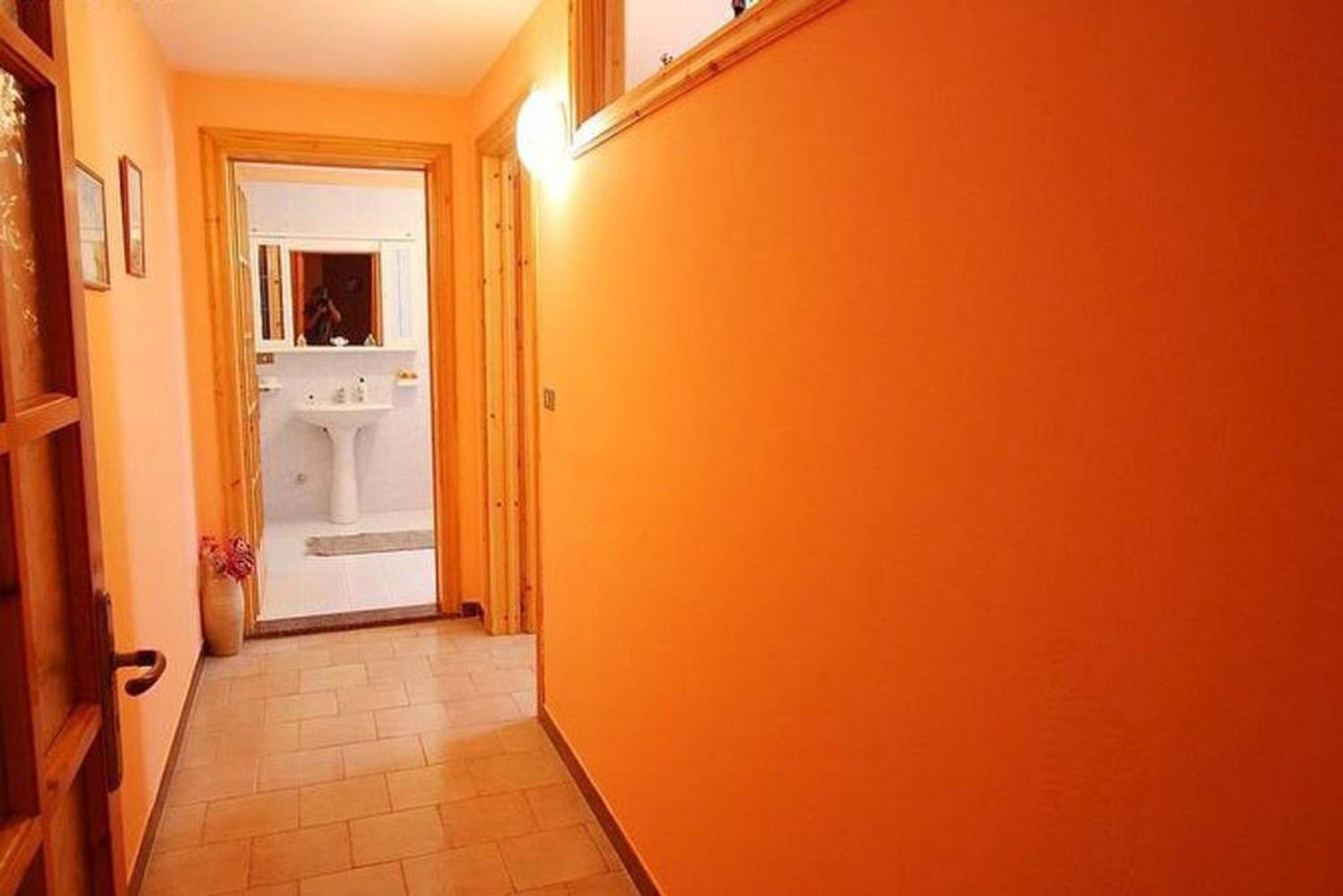 4 bedrooms appartement with shared pool furnished terrace and wifi at Castrignano del Capo 4 km away from the beach view 4