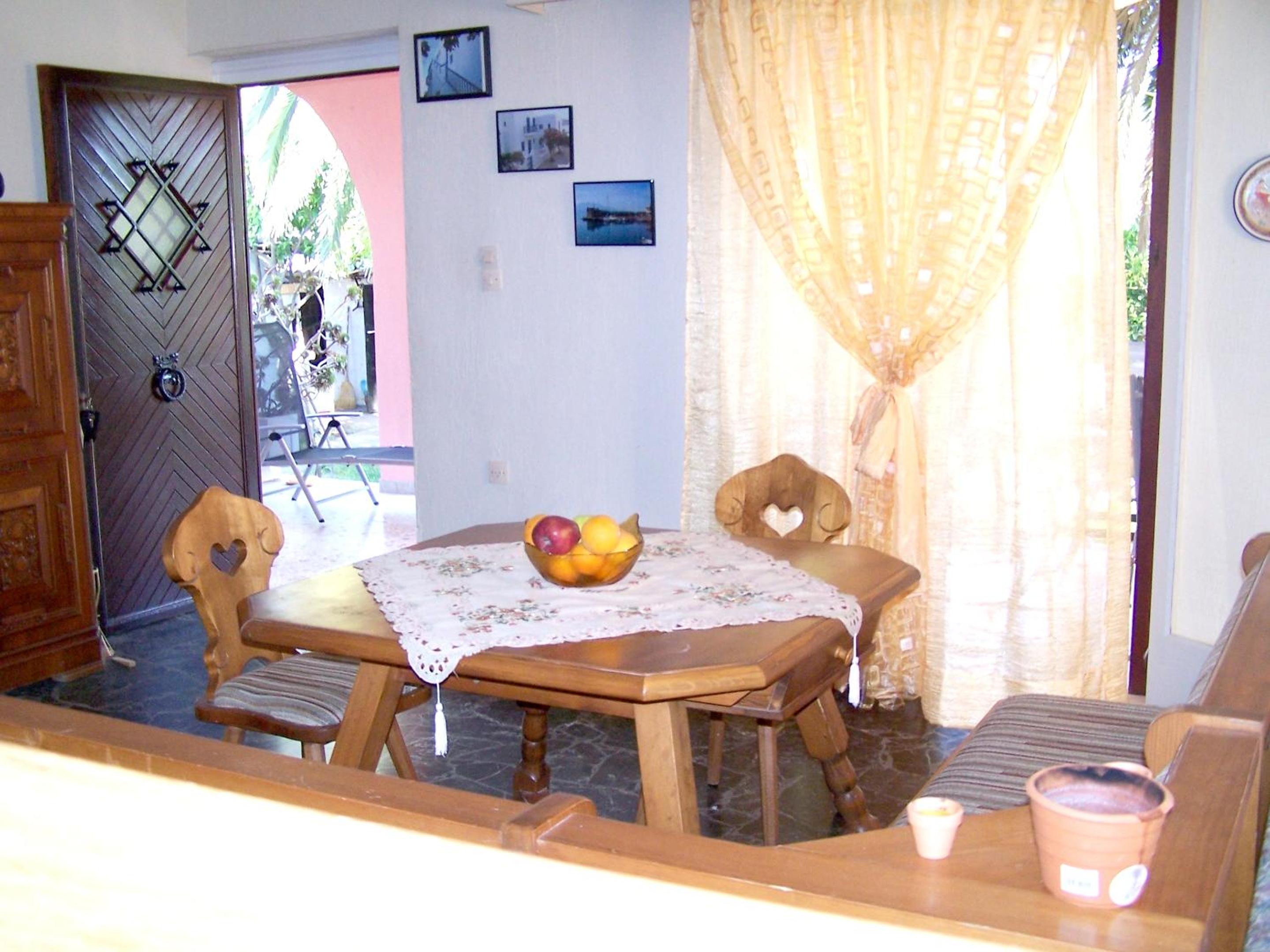 Welcoming House in Kakovatos with Enclosed Garden view 3