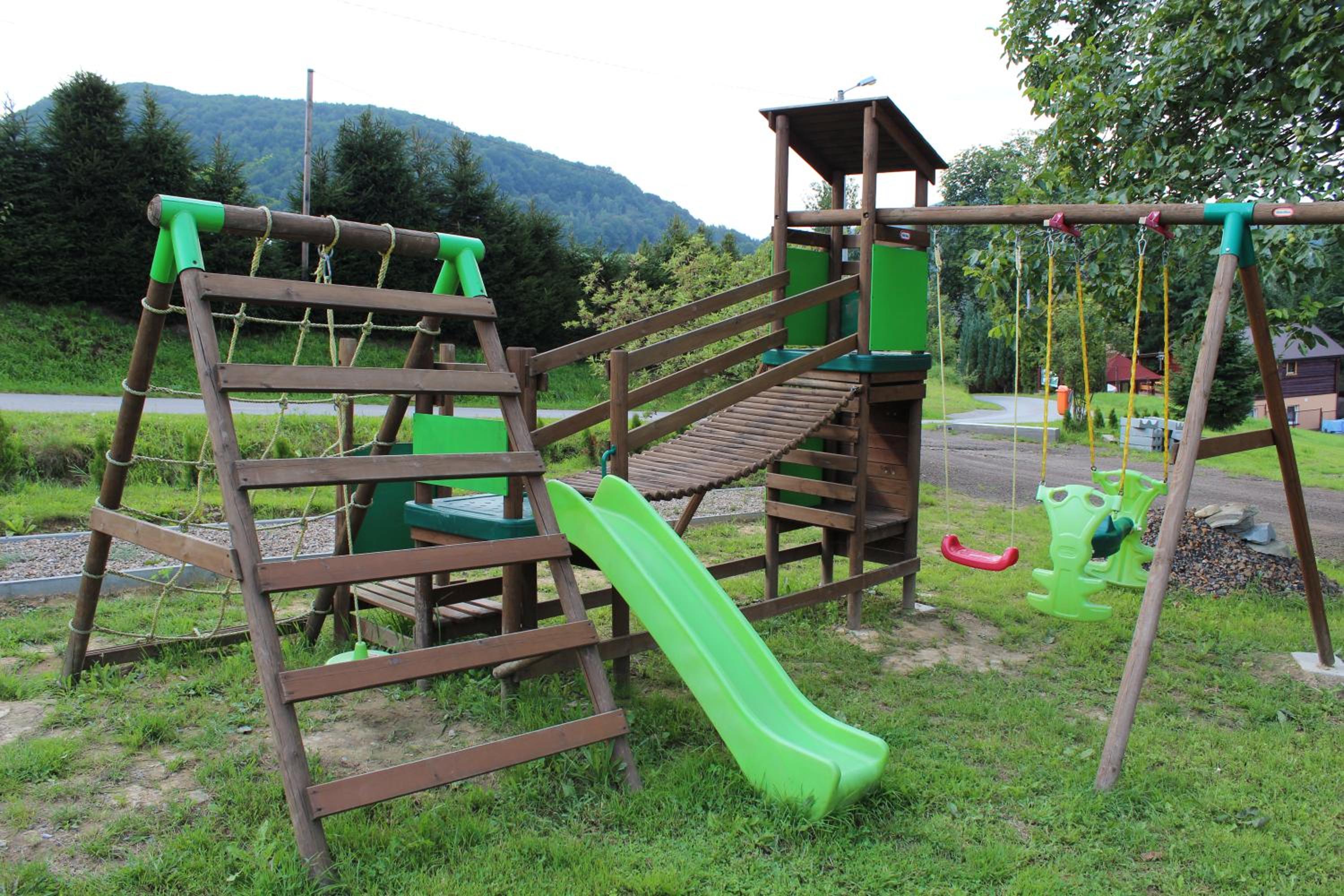 Photo 10