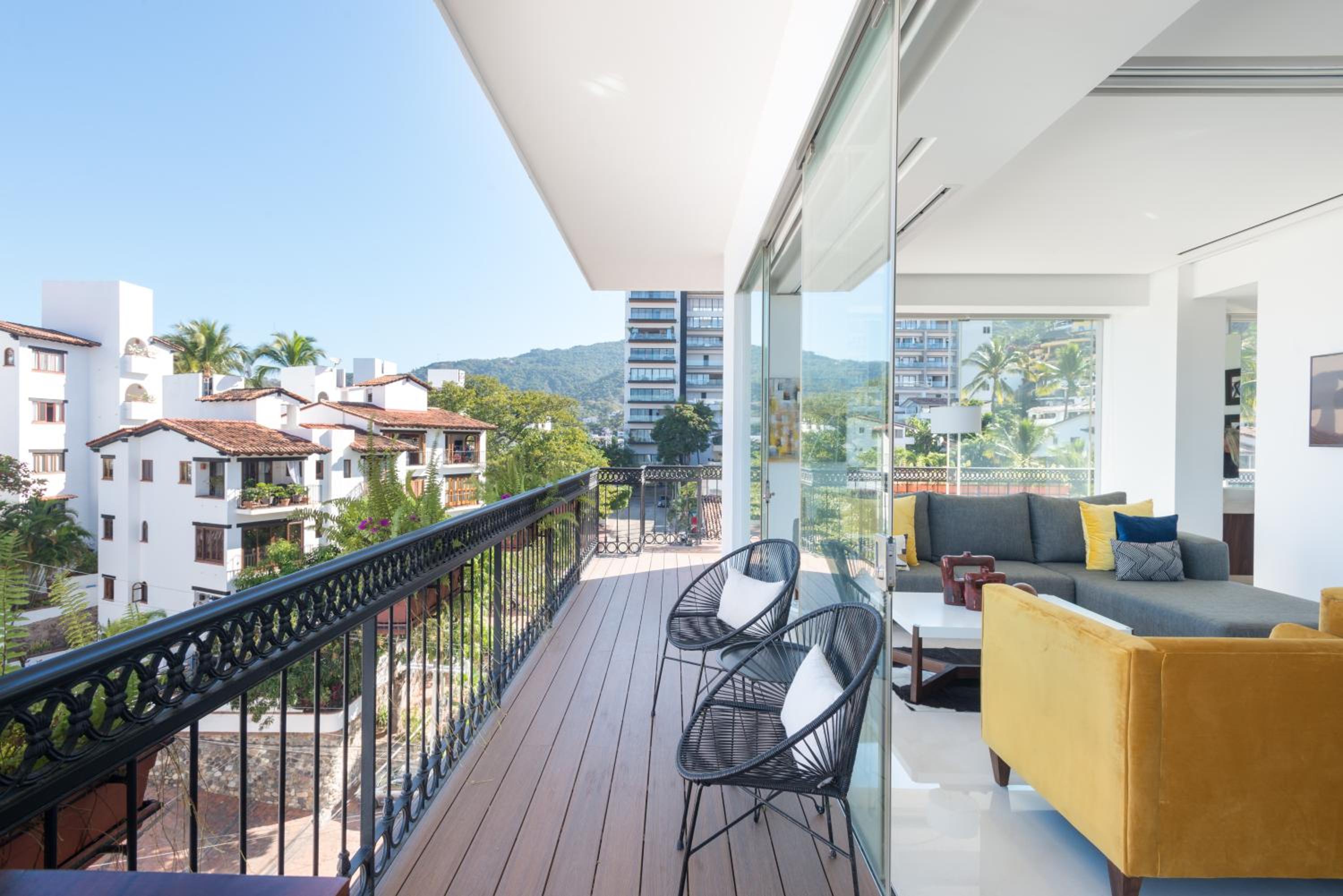 Pier 57 Unit 501 Exquisite Pier 57 Condo Romantic Zone, Ocean view 3
