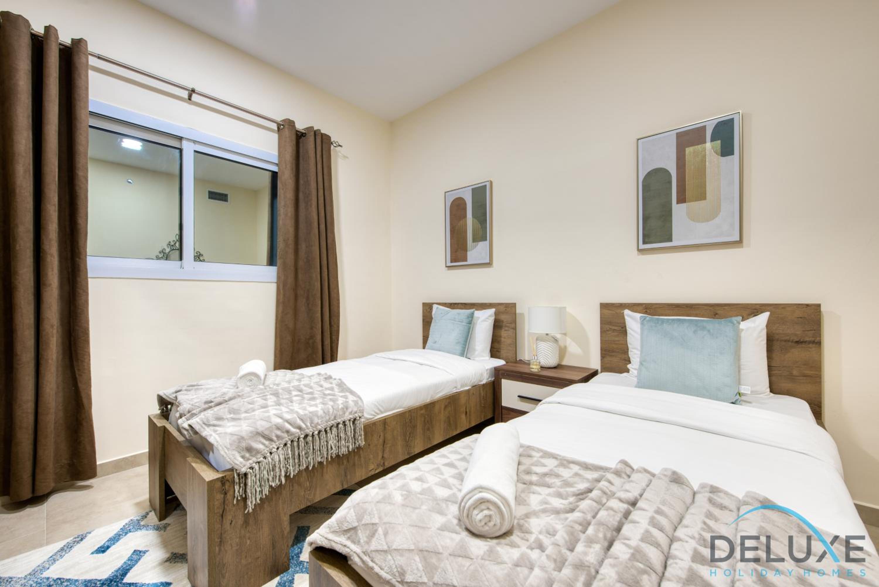 Cozy 2-Bedroom Apartment at Dubai Gate 2, JLT by Deluxe Holiday Homes