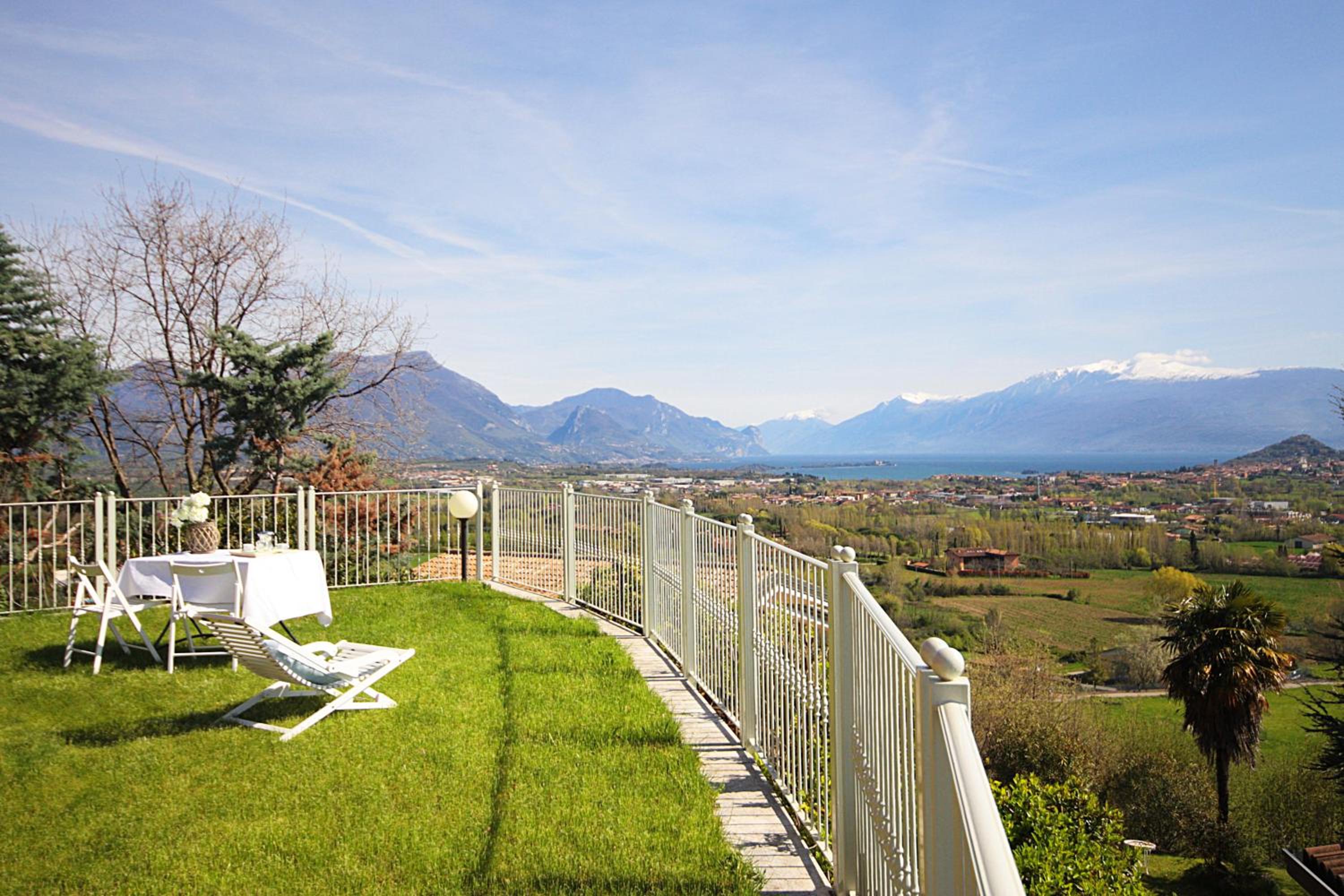 La Villa Degli Ulivi view 5