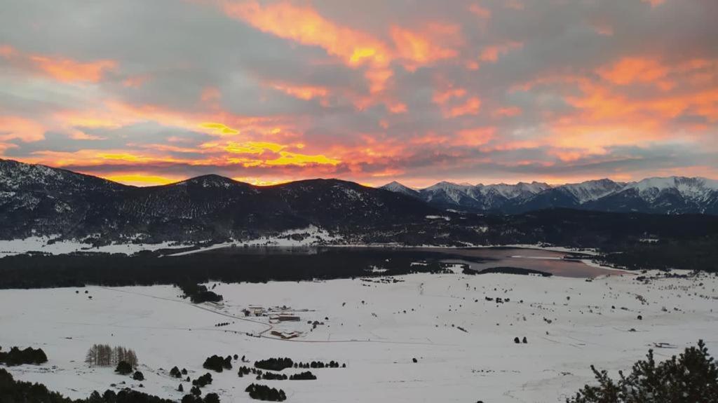 Là-Haut view 3