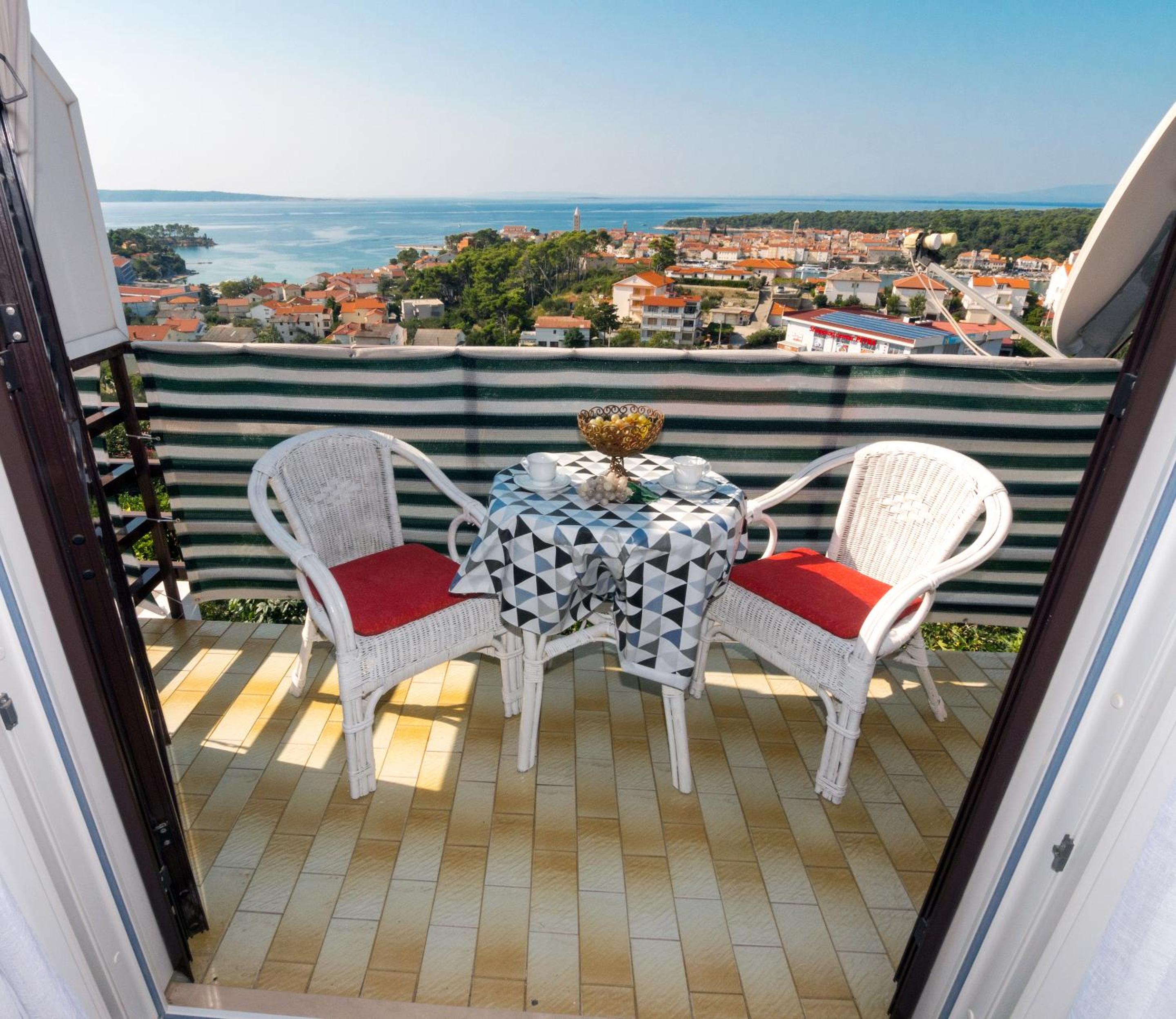 Apartment Eneja view 2