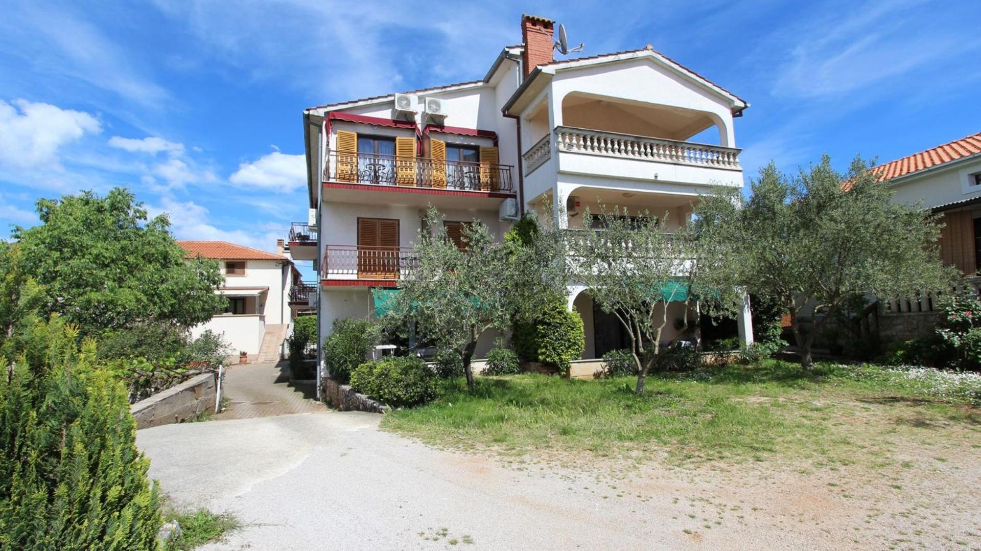 Apartments Seršić