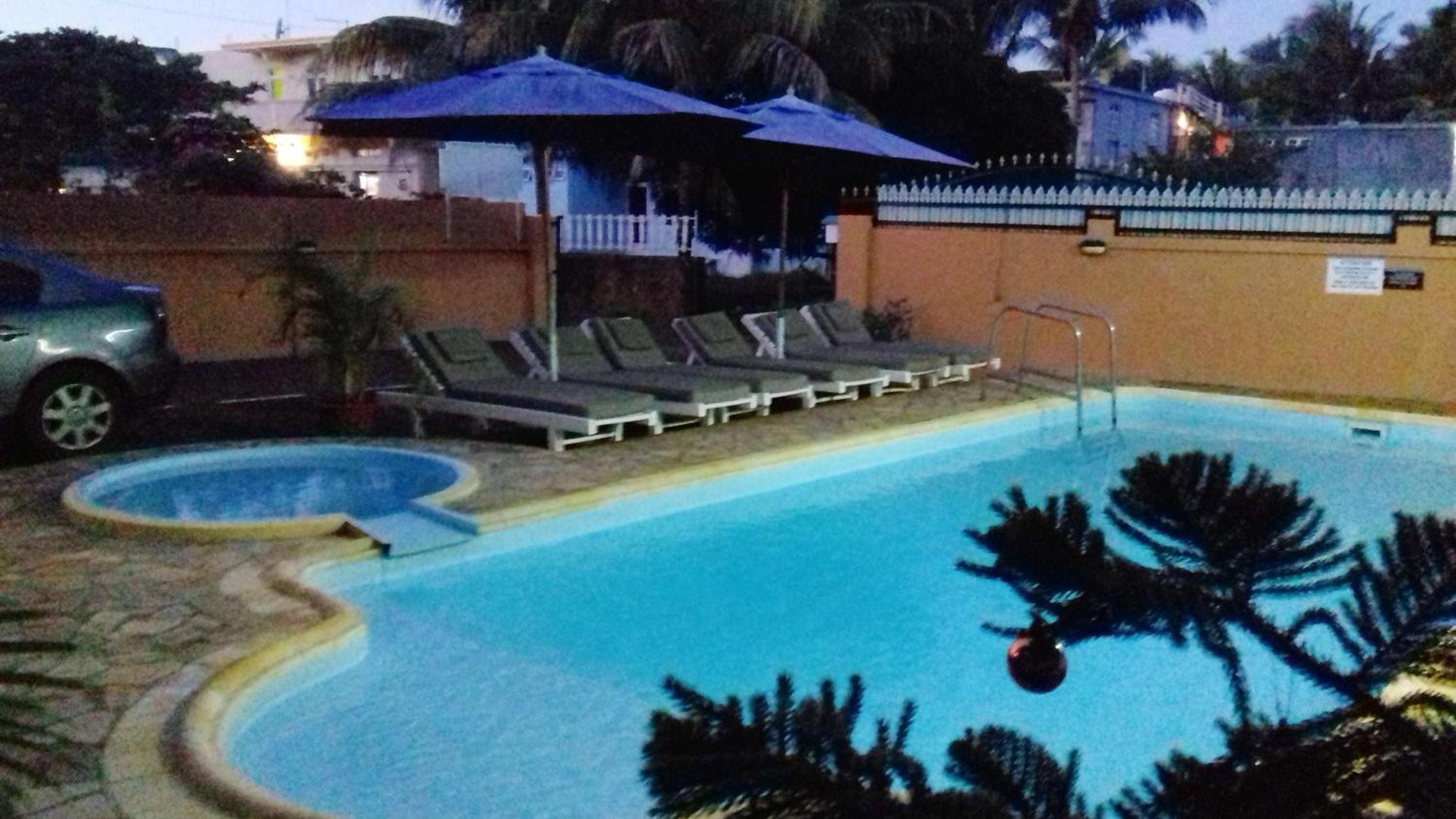 2 bedrooms appartement at Pointe aux piments 200 m away from the beach with shared pool balcony and wifi