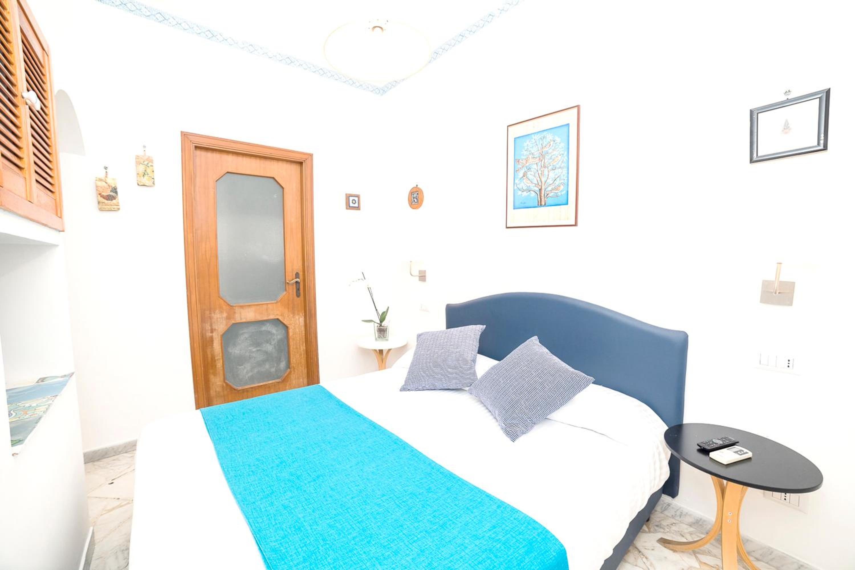 One bedroom house at Maiori 500 m away from the beach with city view and balcony