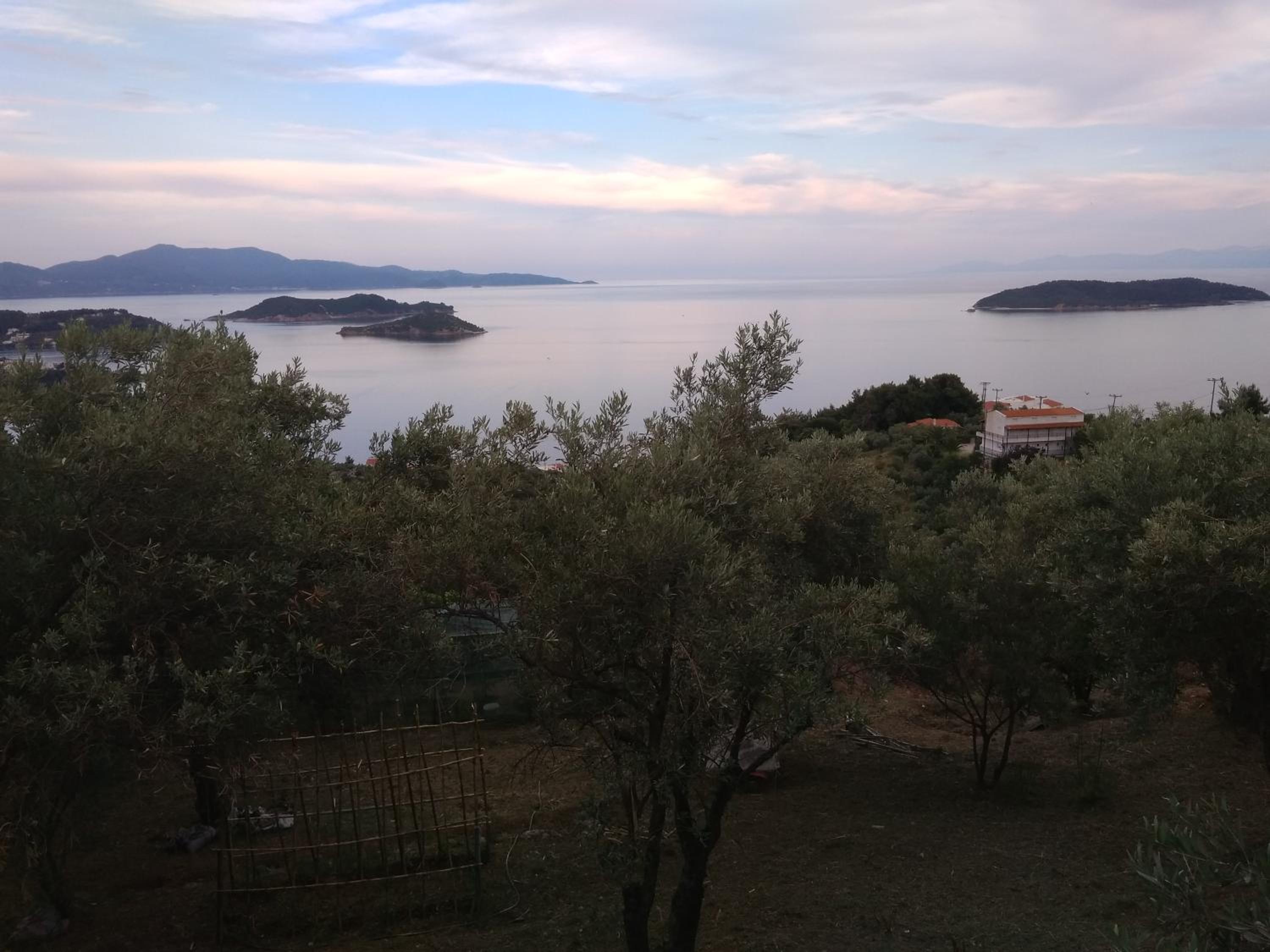 villa axiothea