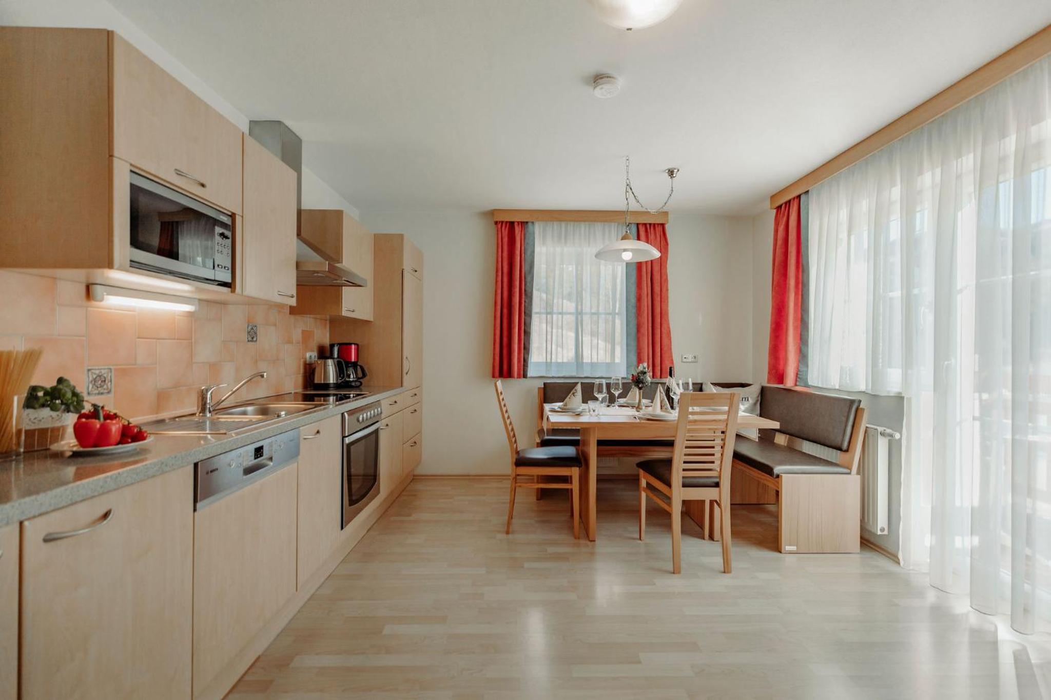 4 Mountains Apartments