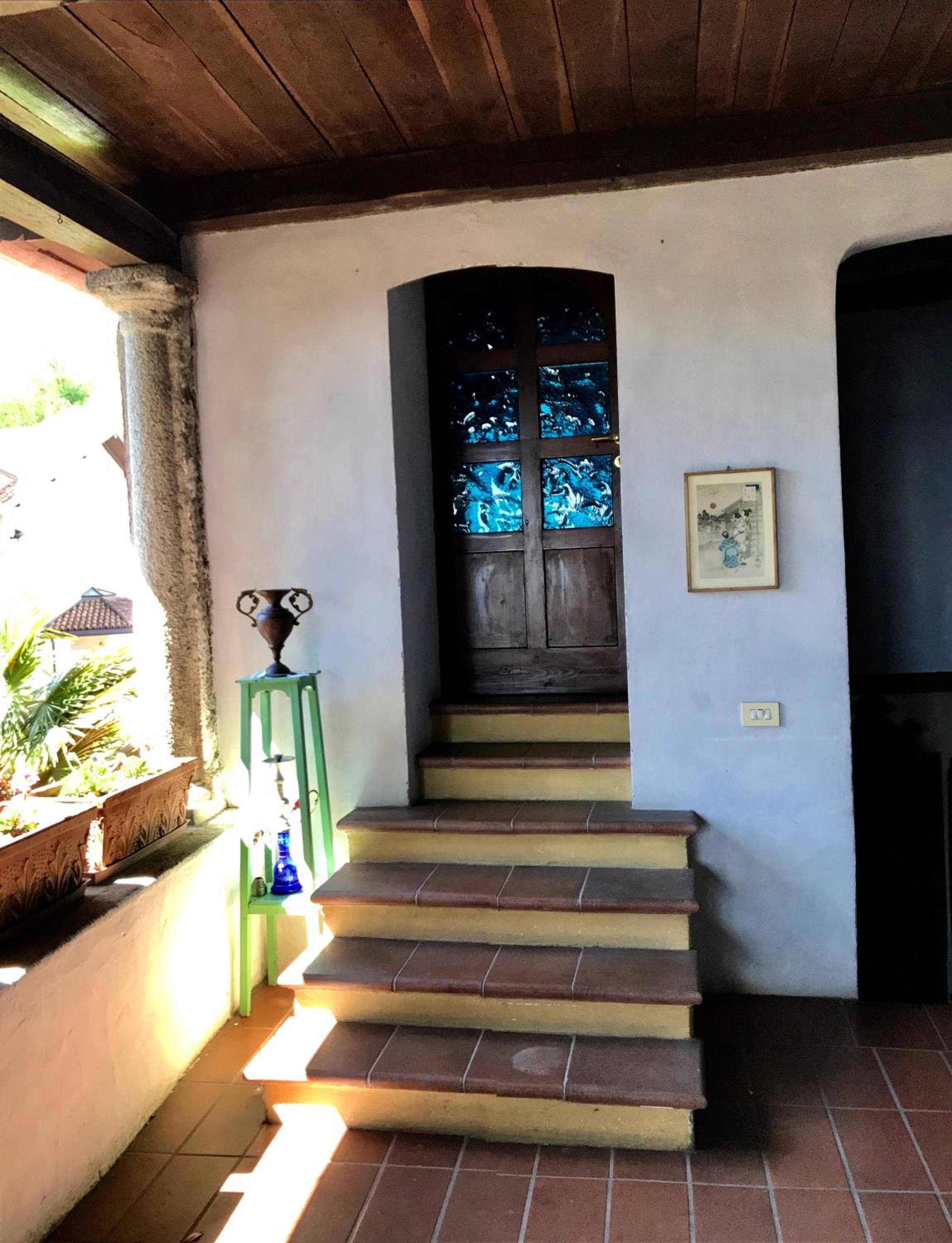 2 bedrooms appartement with lake view shared pool and enclosed garden at Massino Visconti 3 km away from the beach