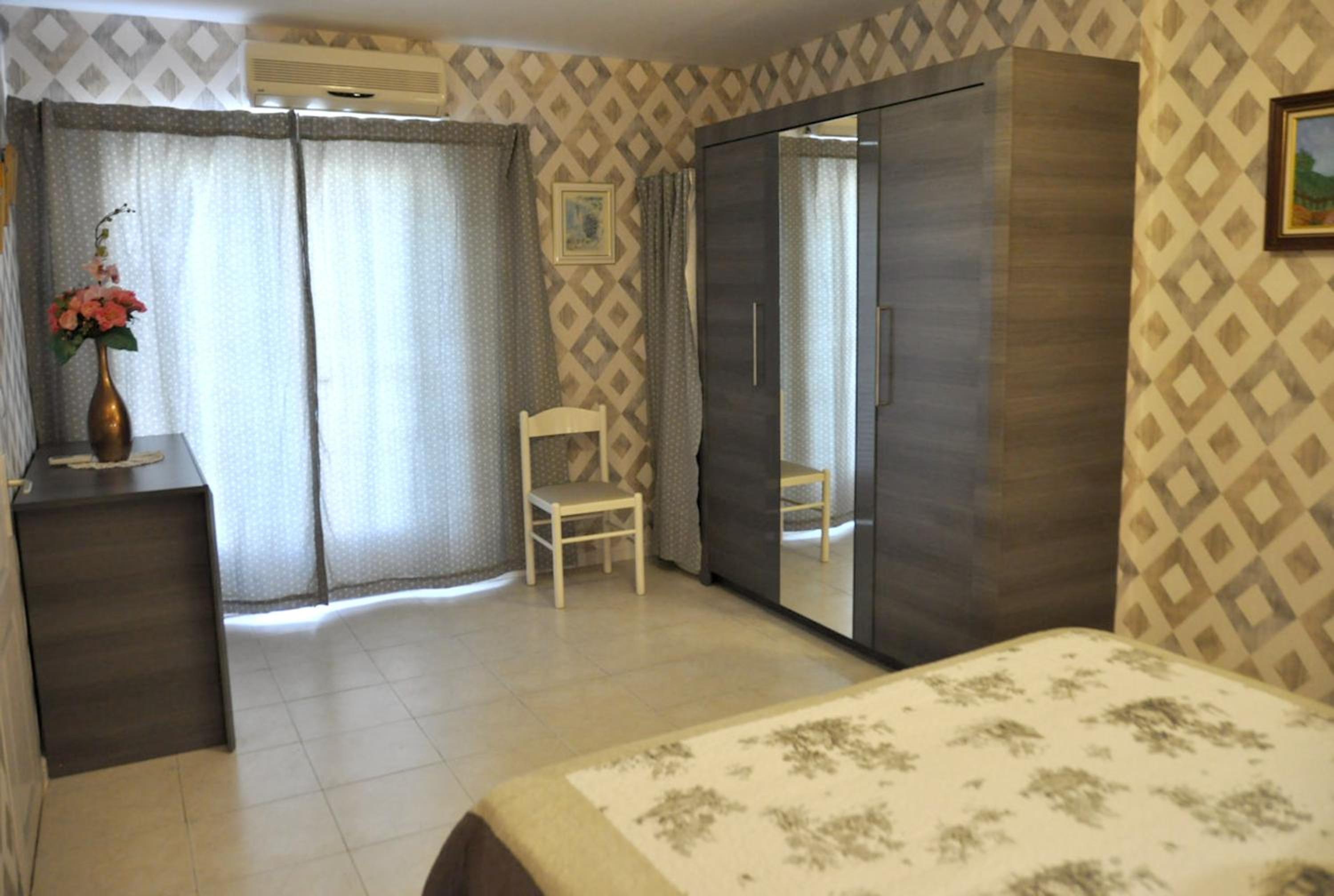 Maison d'une chambre avec piscine privee jardin clos et wifi a Gargas