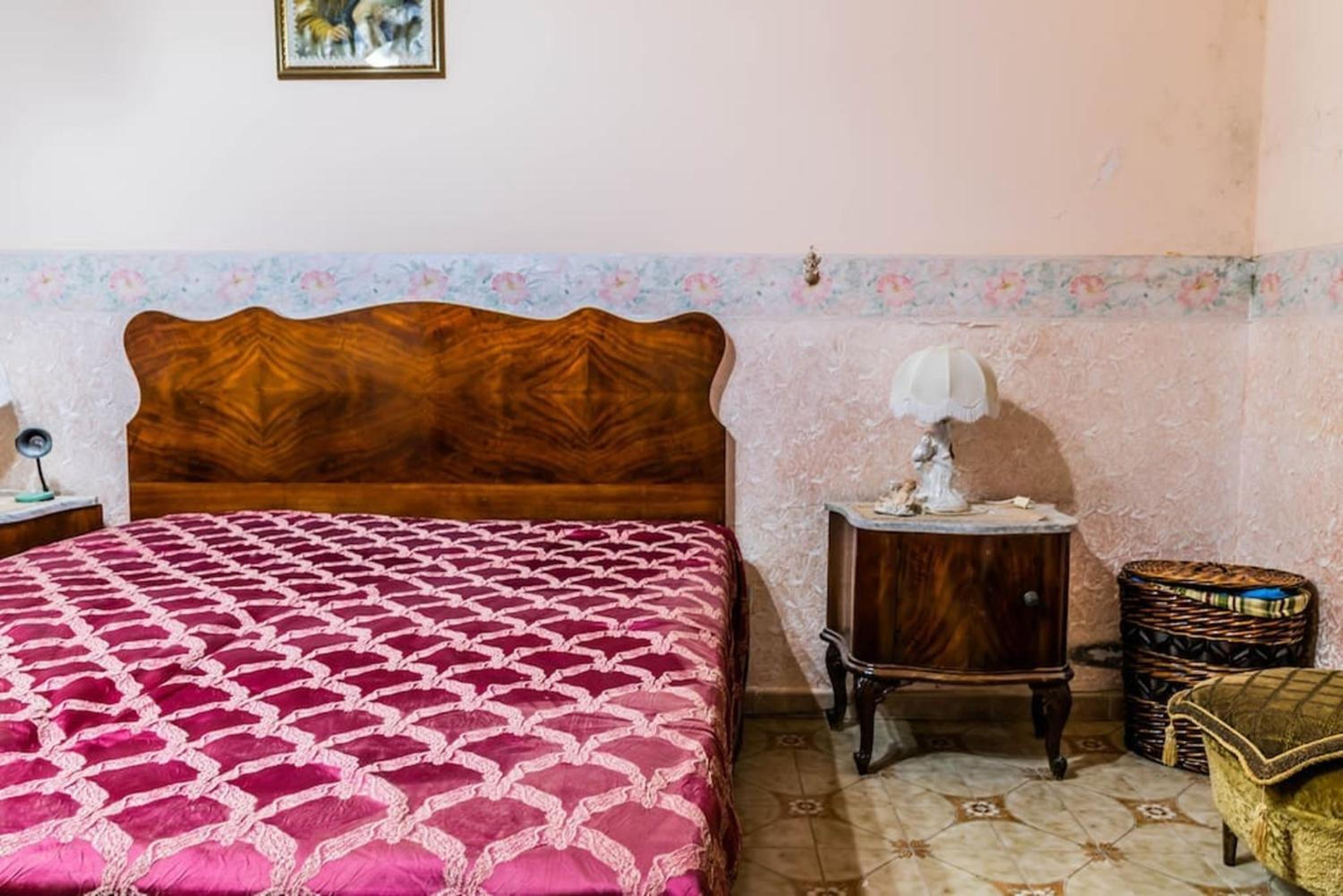 One bedroom appartement with furnished terrace and wifi at Favara 8 km away from the beach