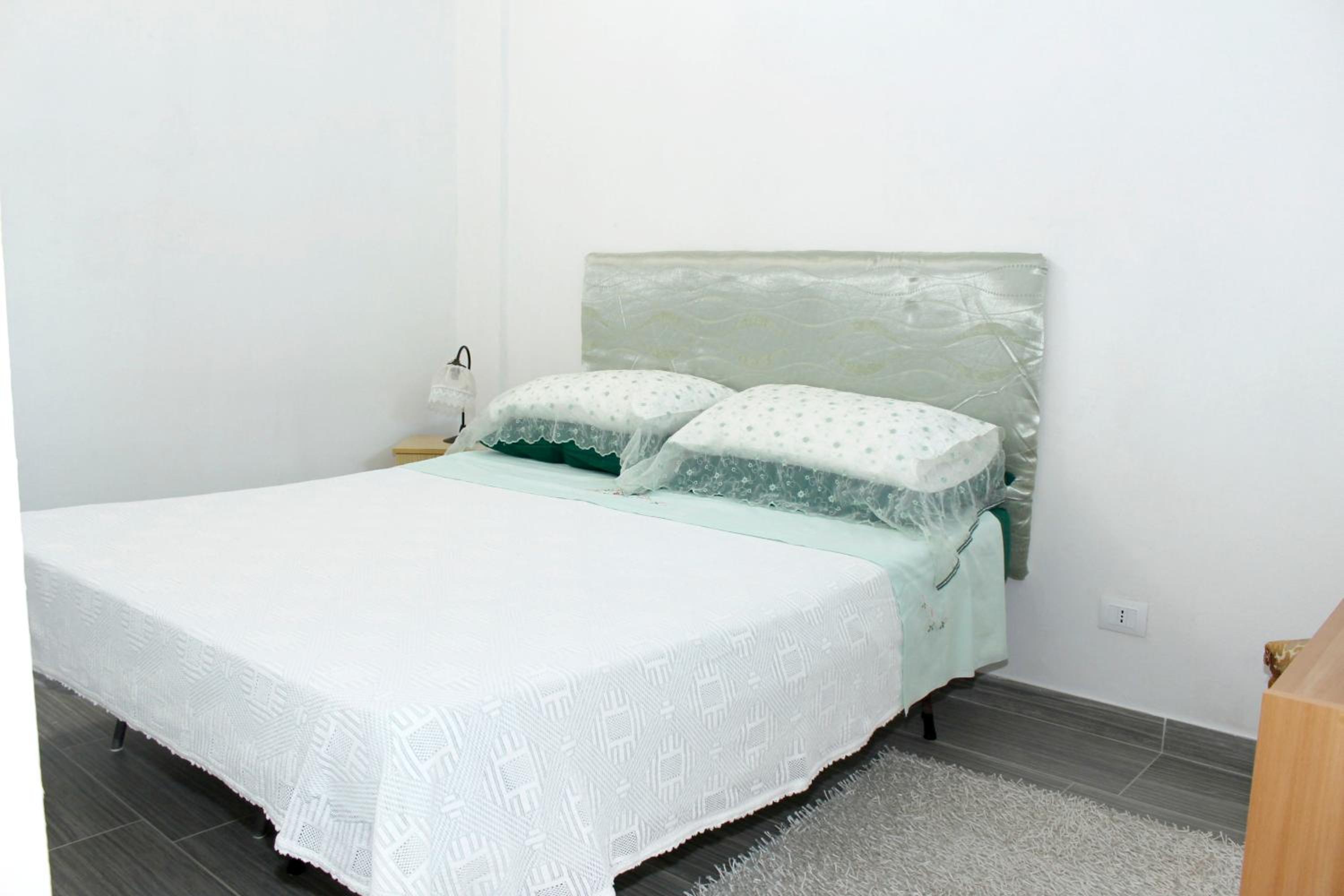 2 bedrooms appartement at Pachino 40 m away from the beach with furnished balcony view 3