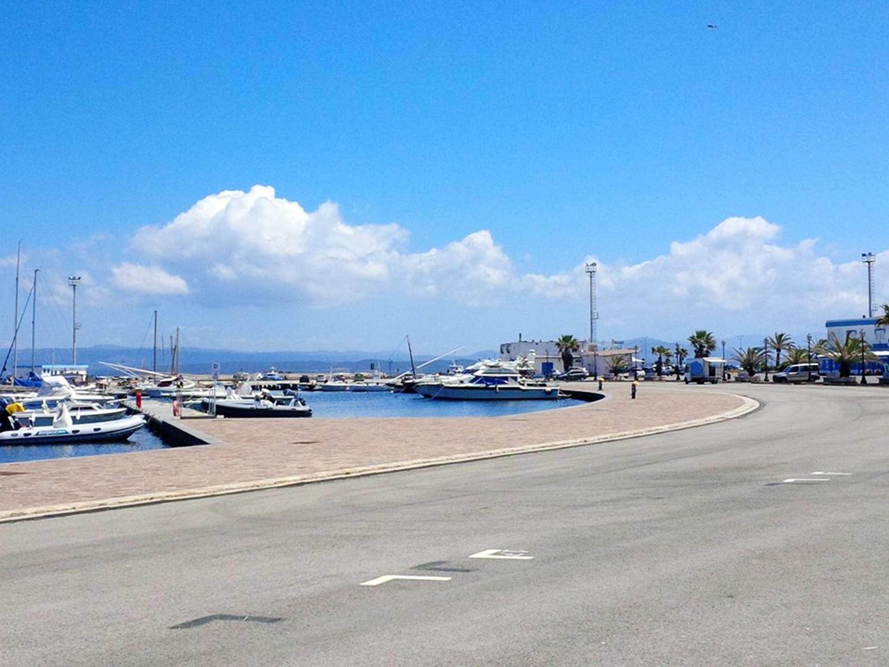 One bedroom appartement at Calasetta 50 m away from the beach with furnished terrace