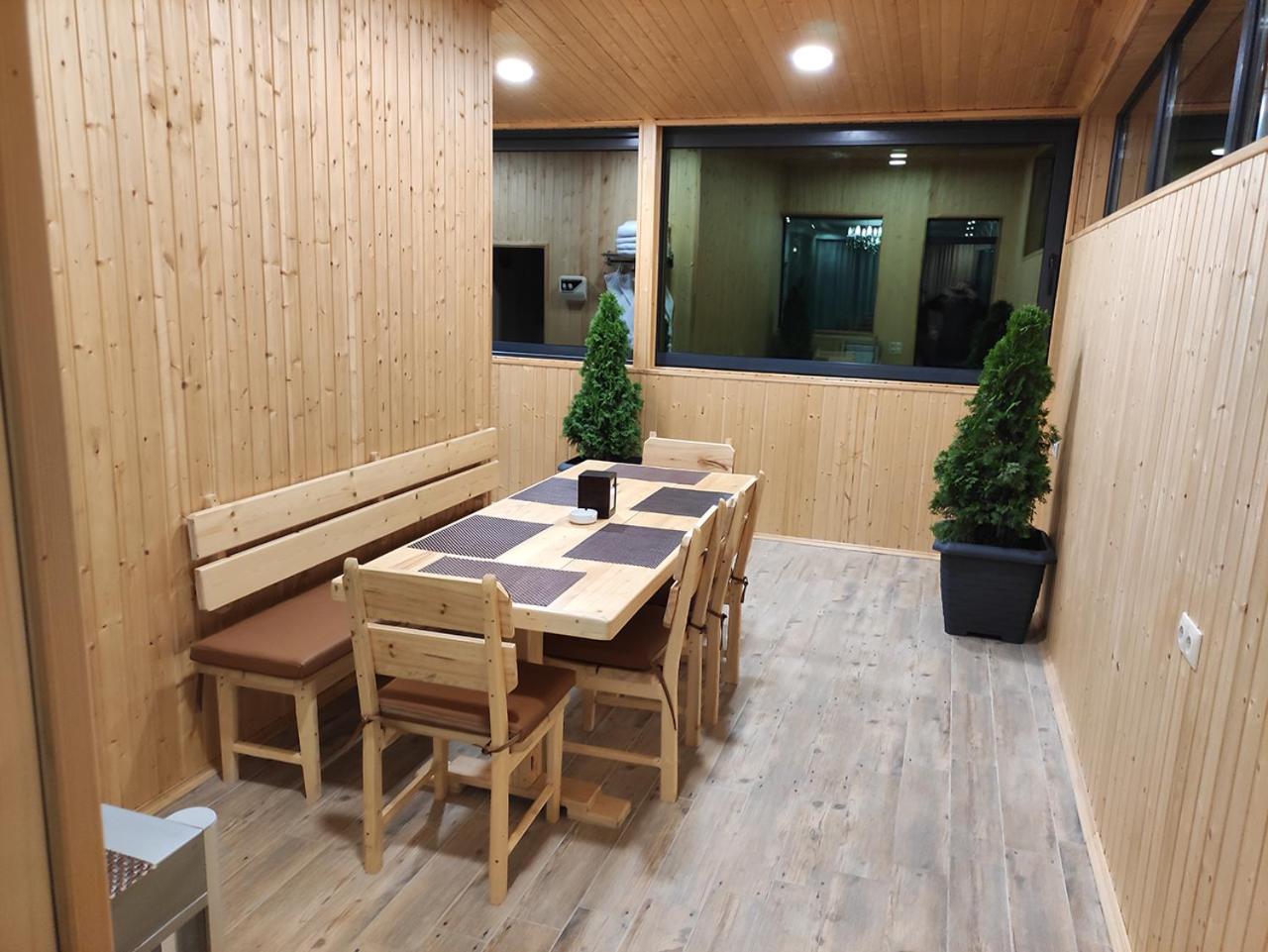 children's play area