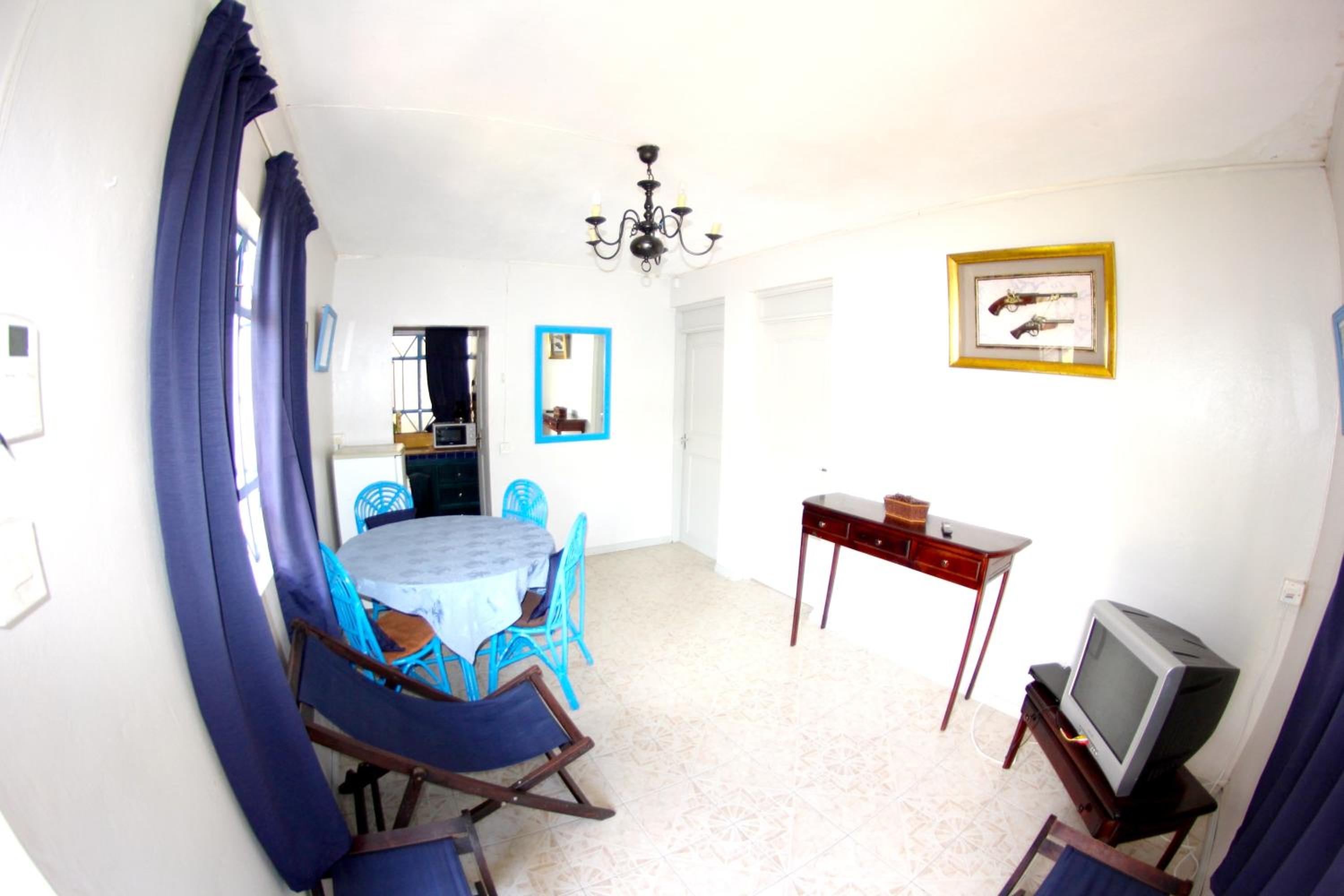 Studio with shared pool furnished terrace and wifi at Pereybere 1 km away from the beach