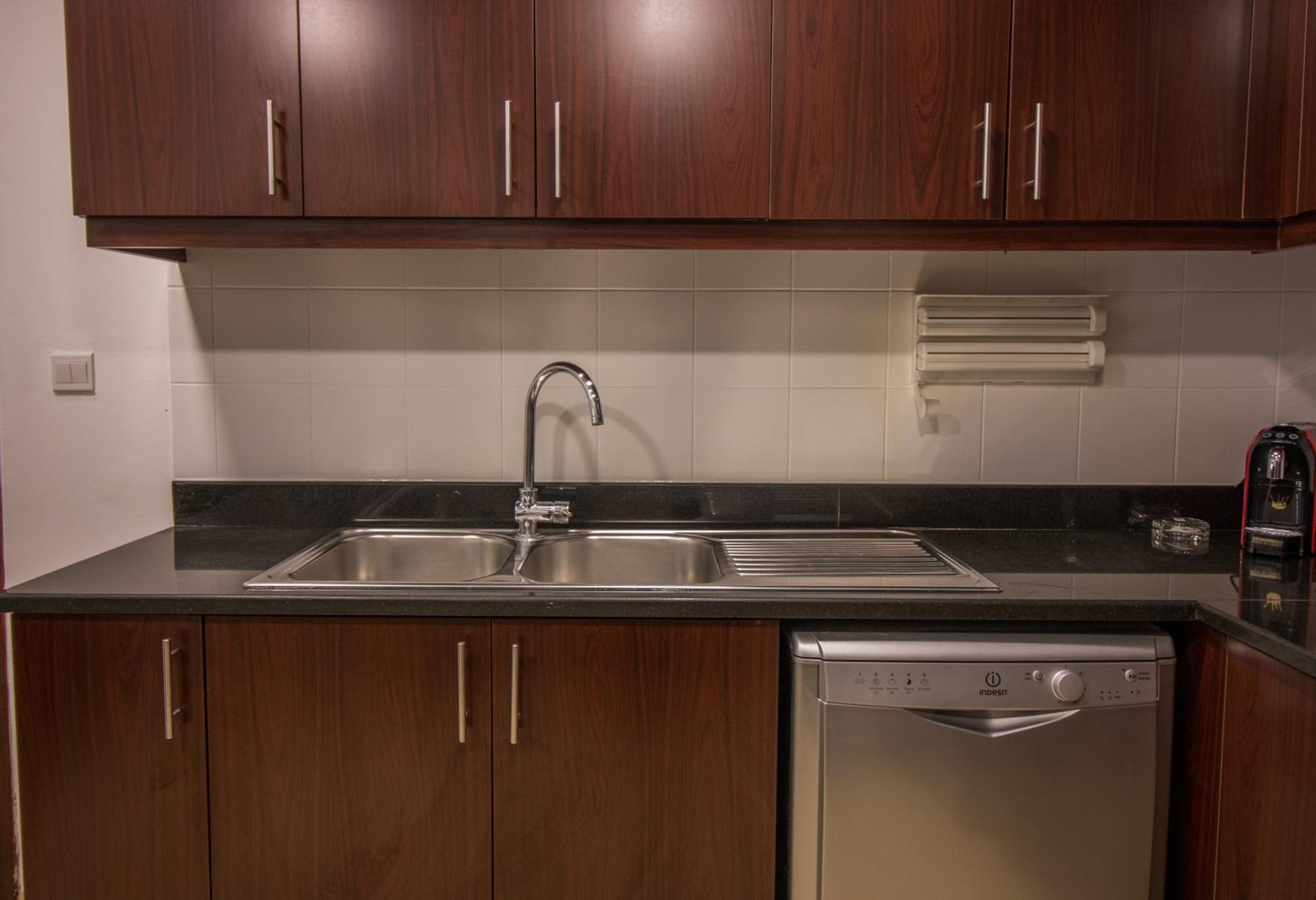 Premium 3BR! Partial Sea-View - Amwaj