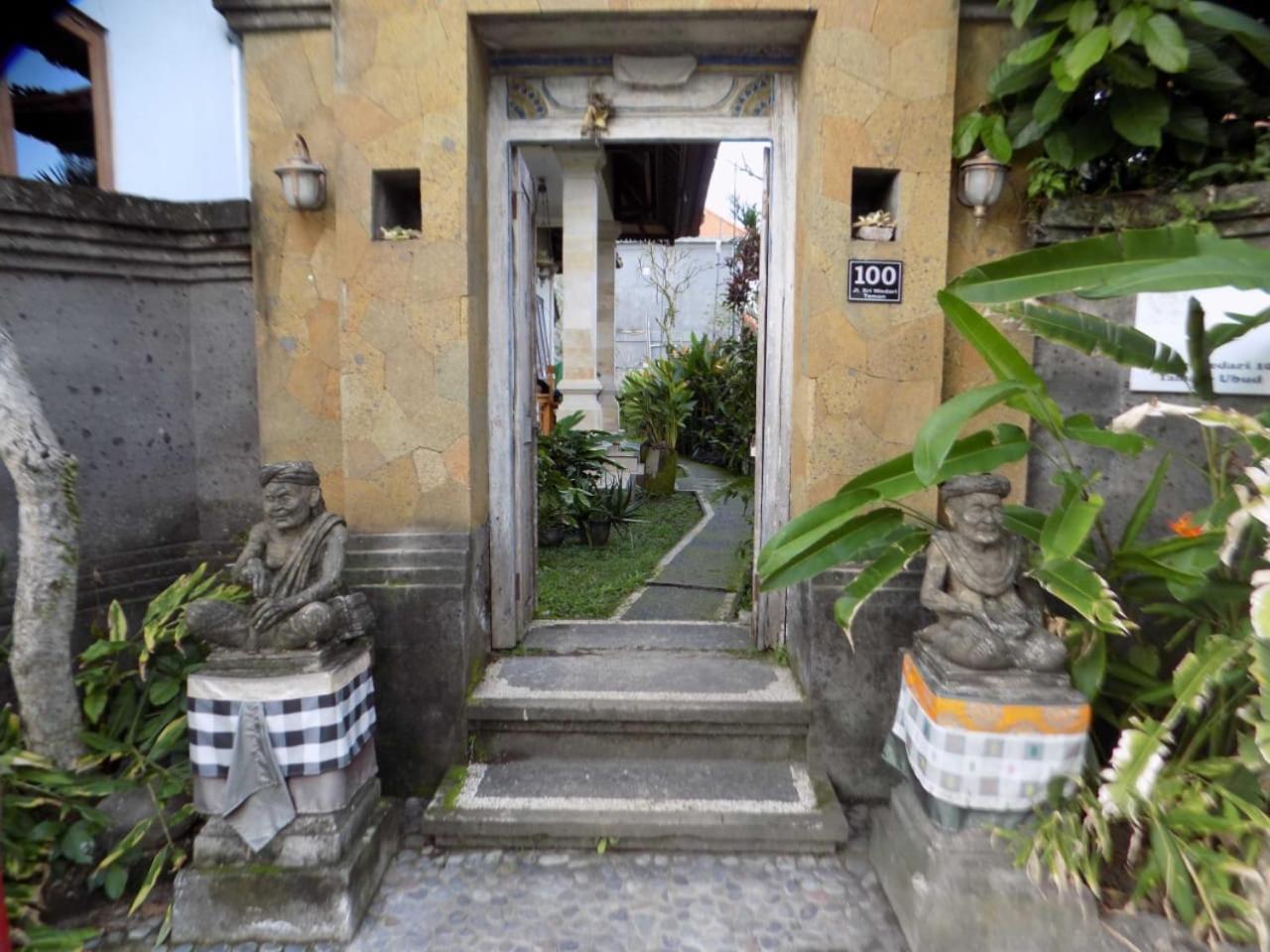 Pondok Loris Guest House
