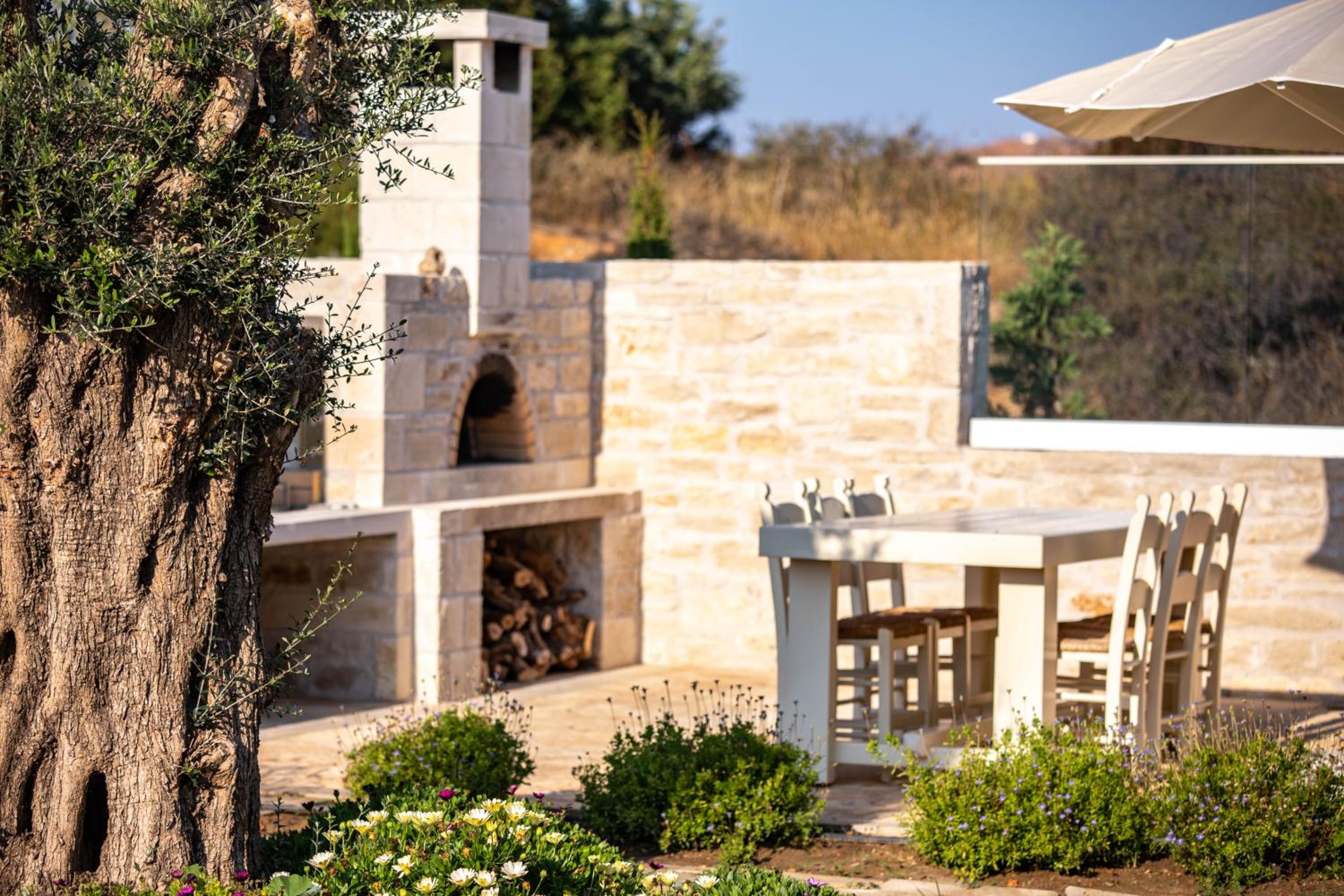 Panormo Villas Crete - Iasion & Dimitra