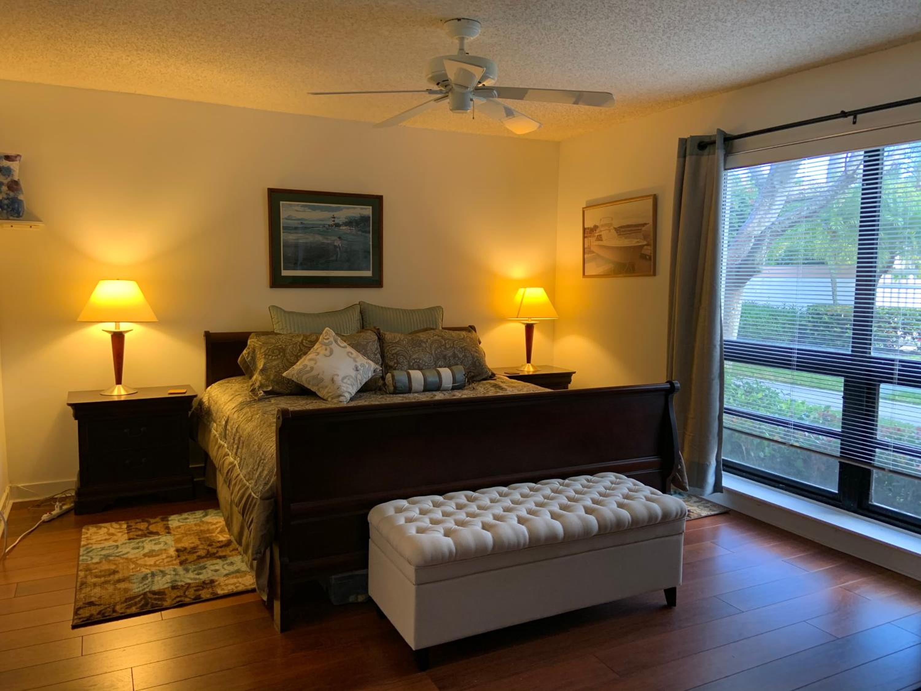 PGA National Resort Golf Villa - Pool Side Executive Two Bedroom First Floor - Property Image 25